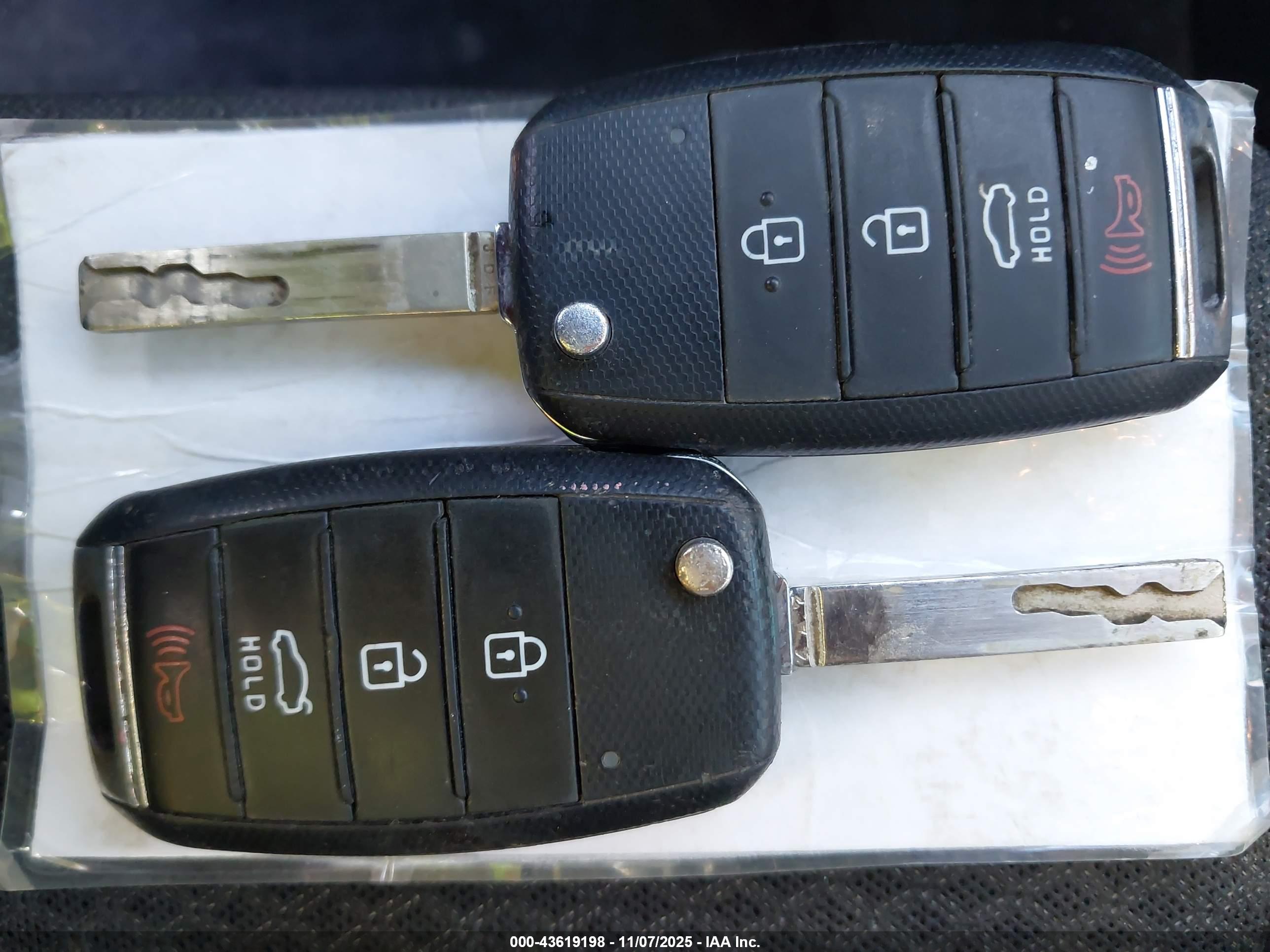KIA OPTIMA image 11