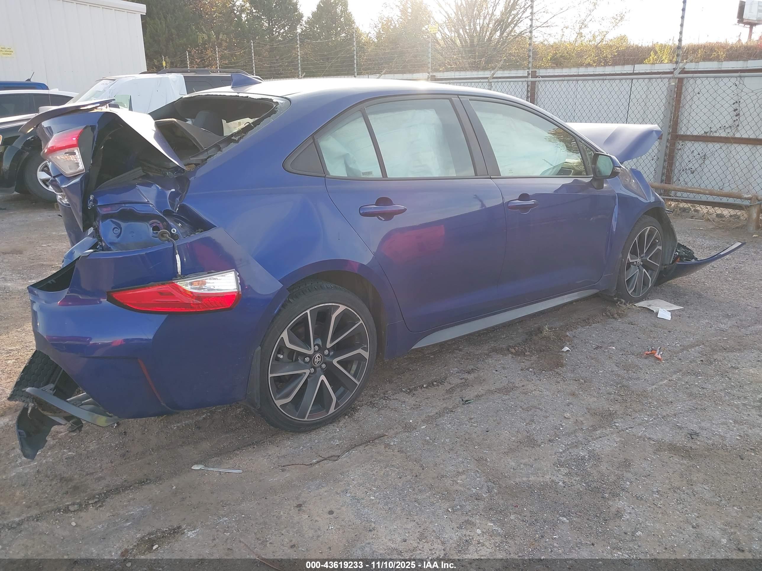 TOYOTA COROLLA image 4