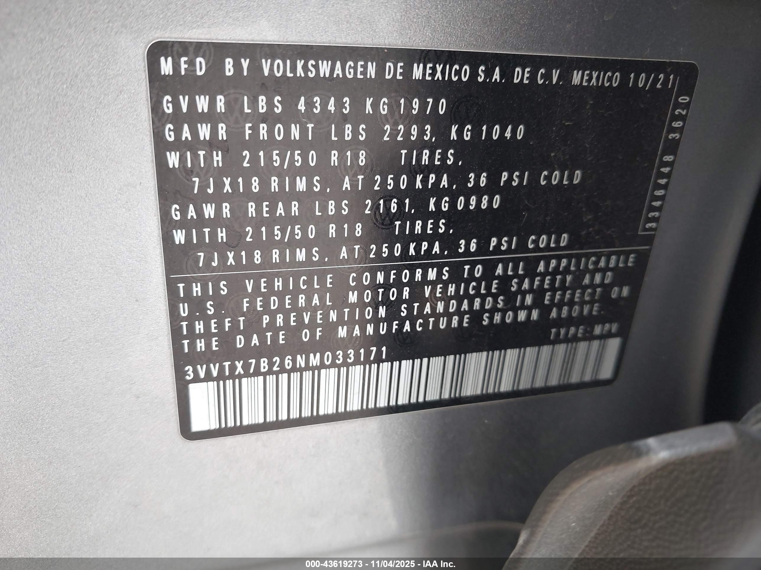 VOLKSWAGEN TAOS image 9