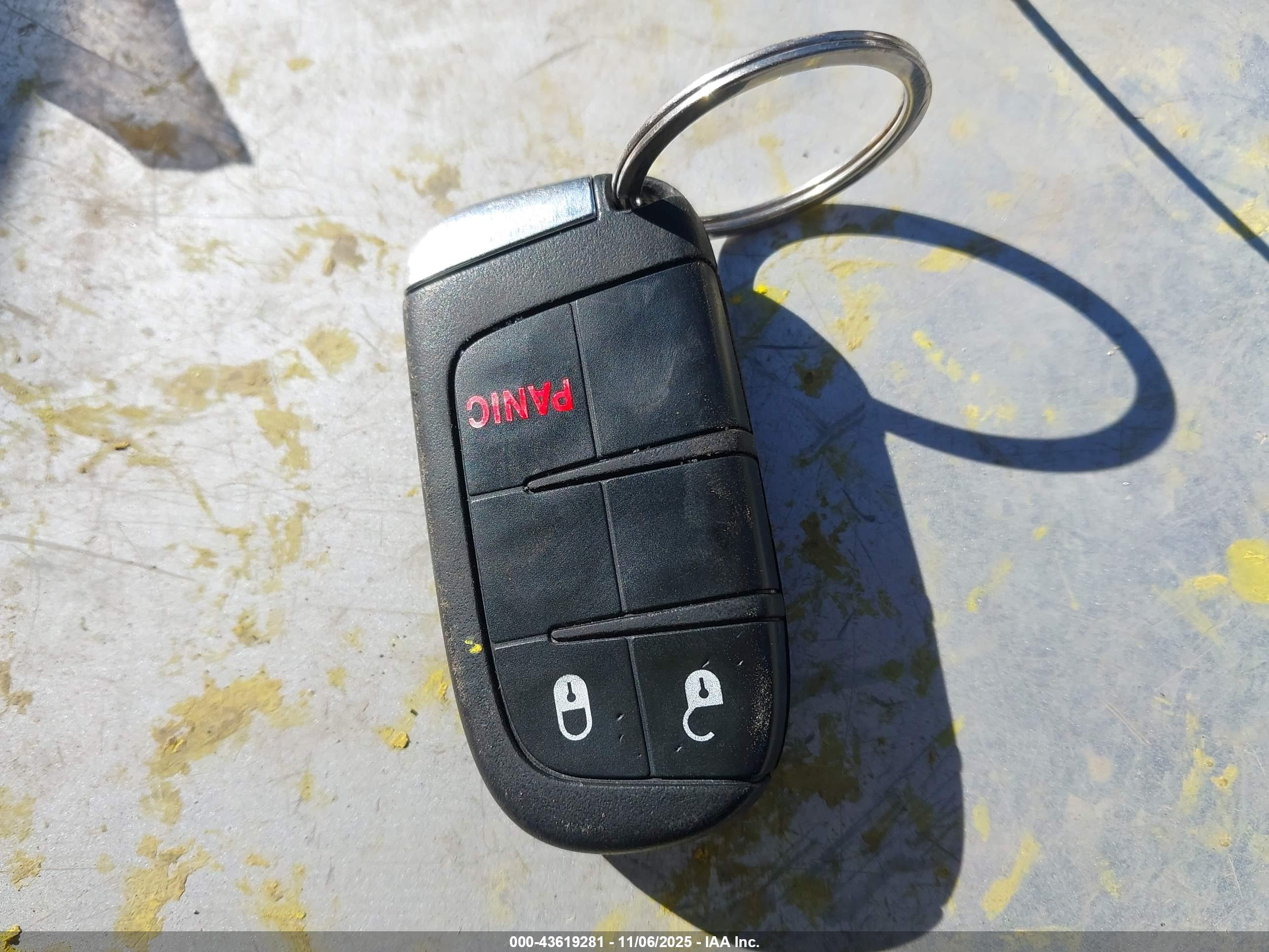 JEEP RENEGADE image 11