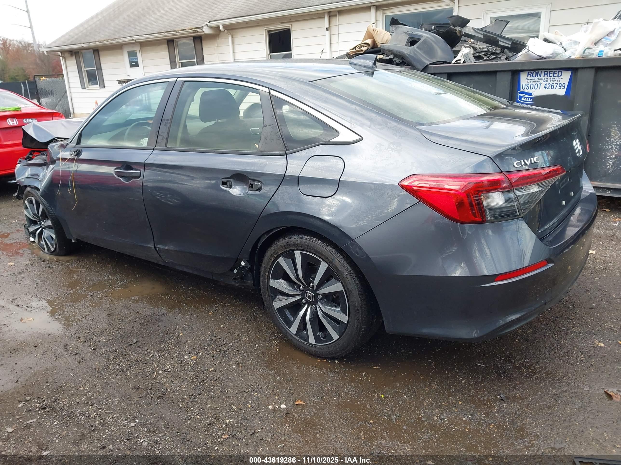 HONDA CIVIC image 3