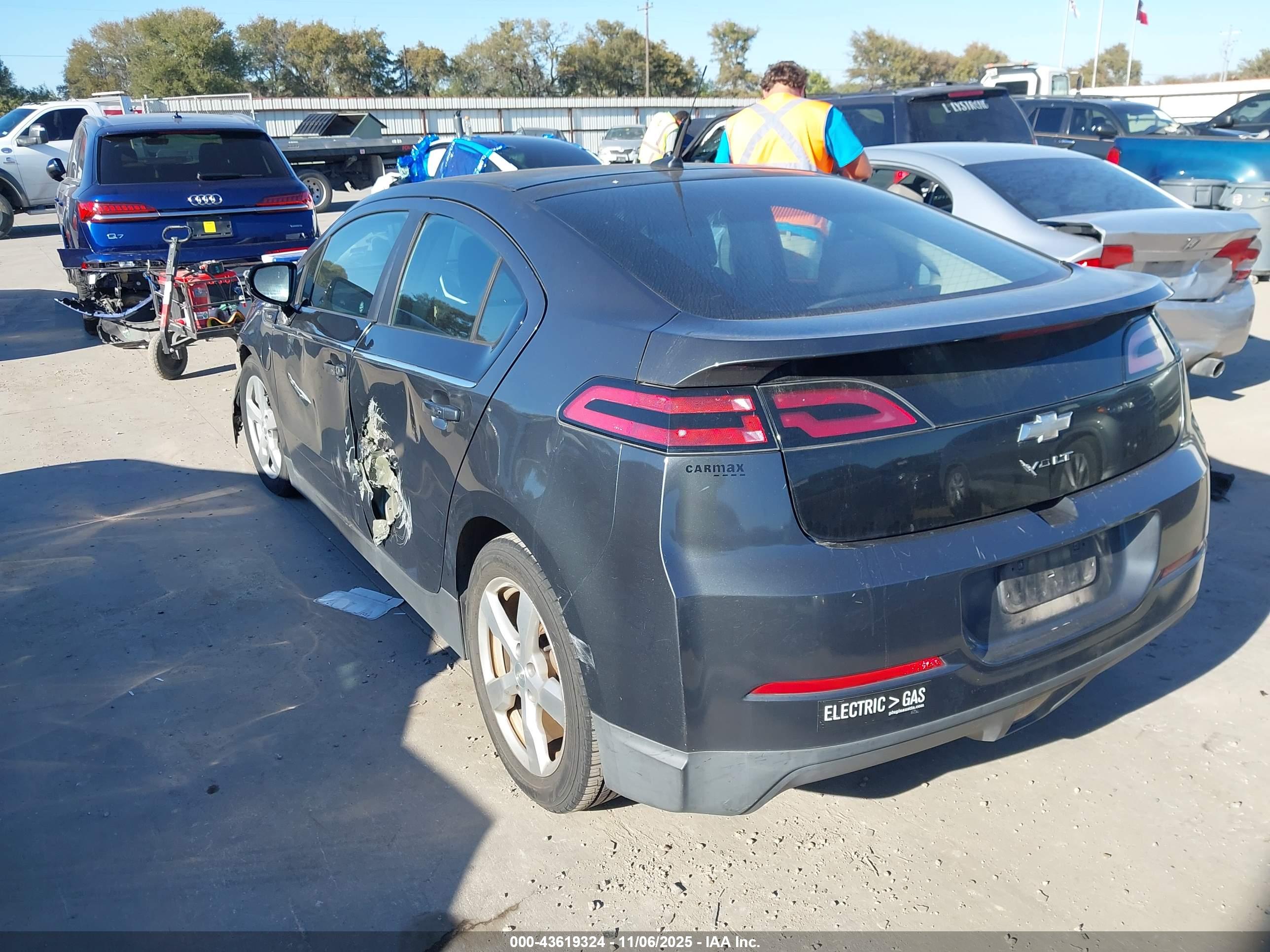 CHEVROLET VOLT image 3