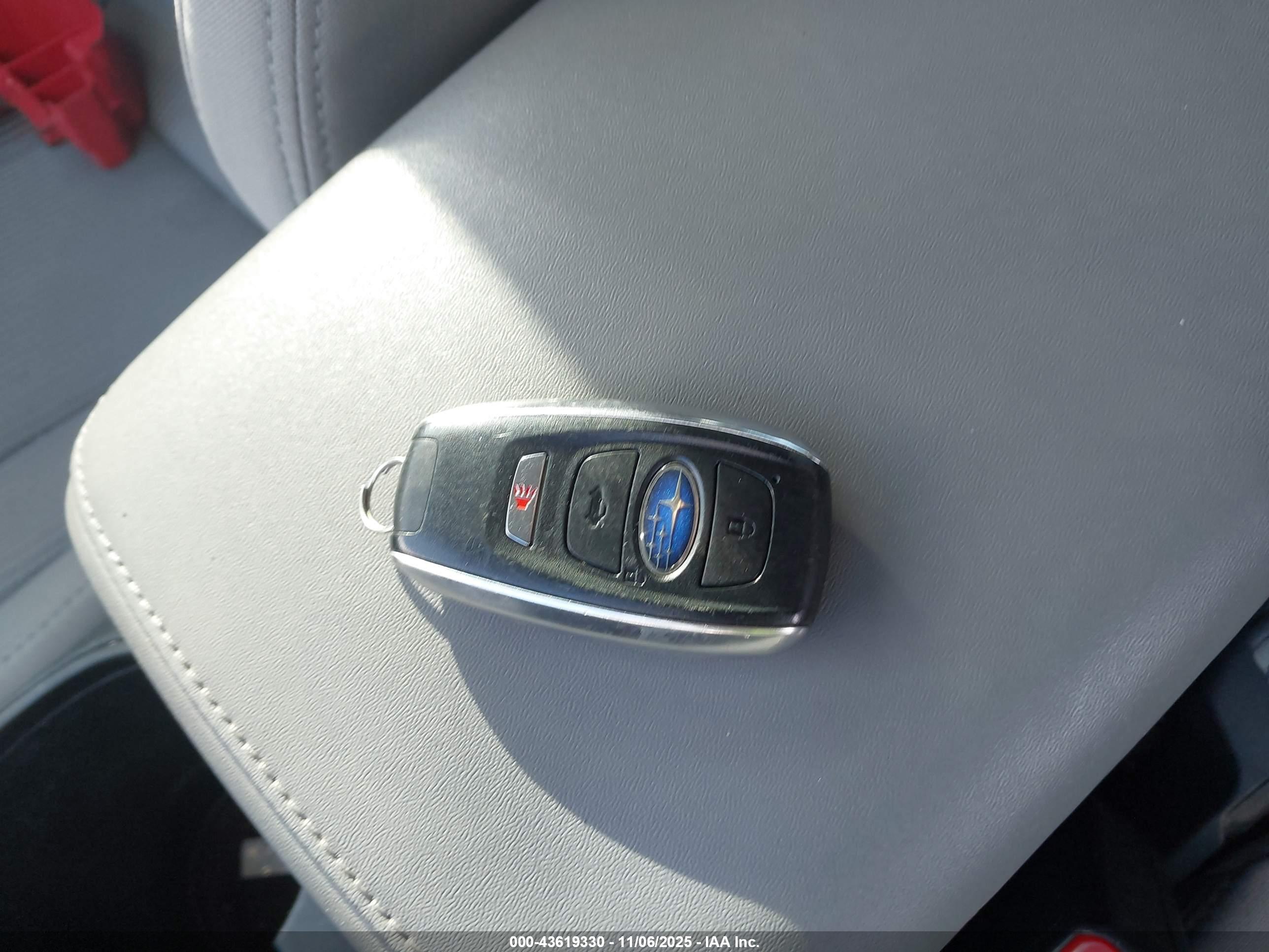 SUBARU LEGACY image 11