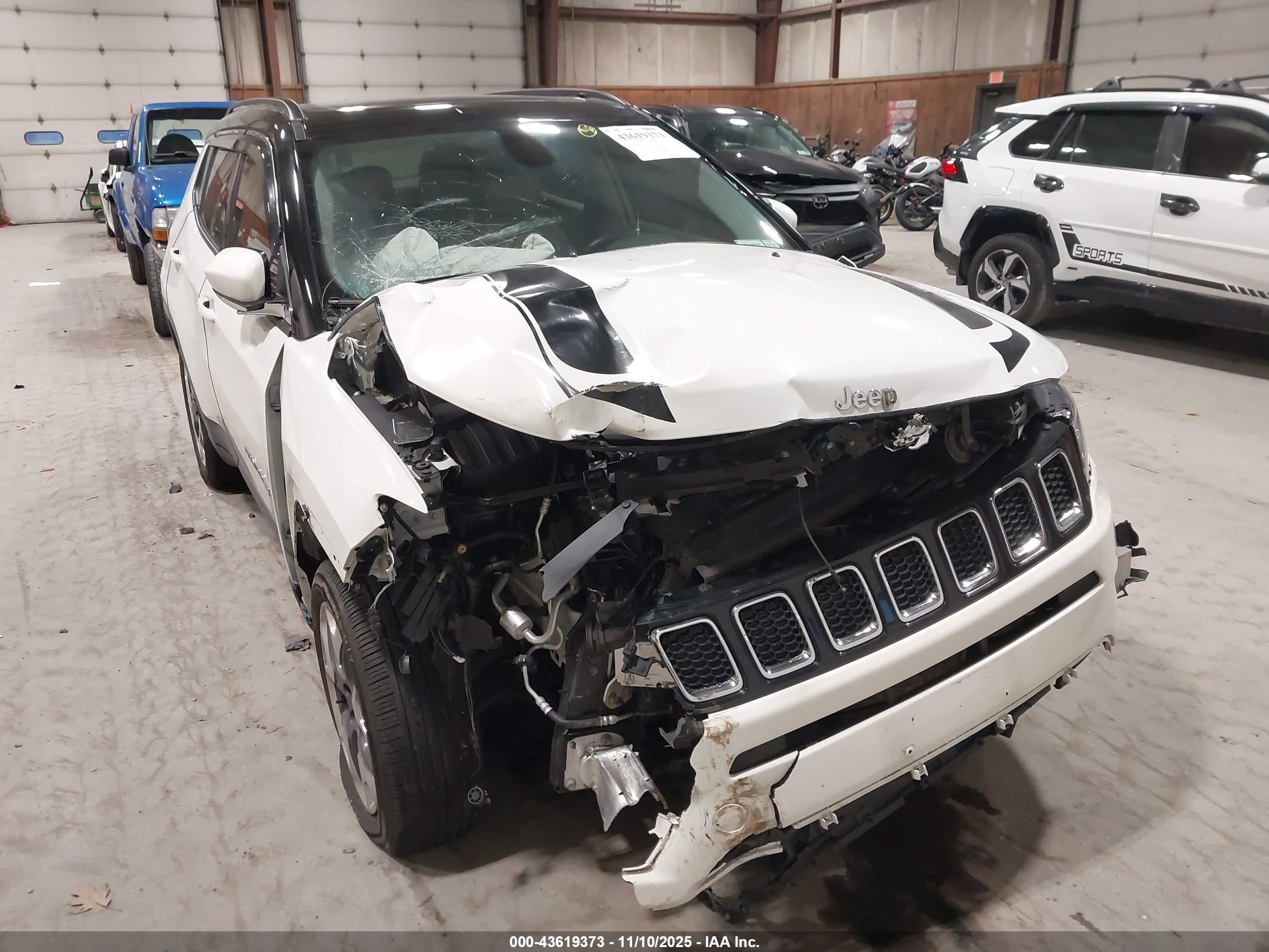 JEEP COMPASS image 6