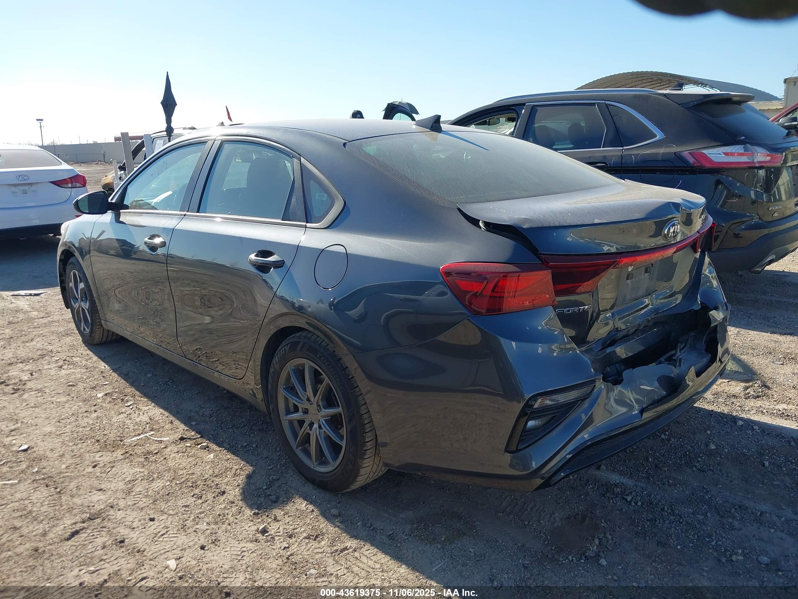 KIA FORTE image 3