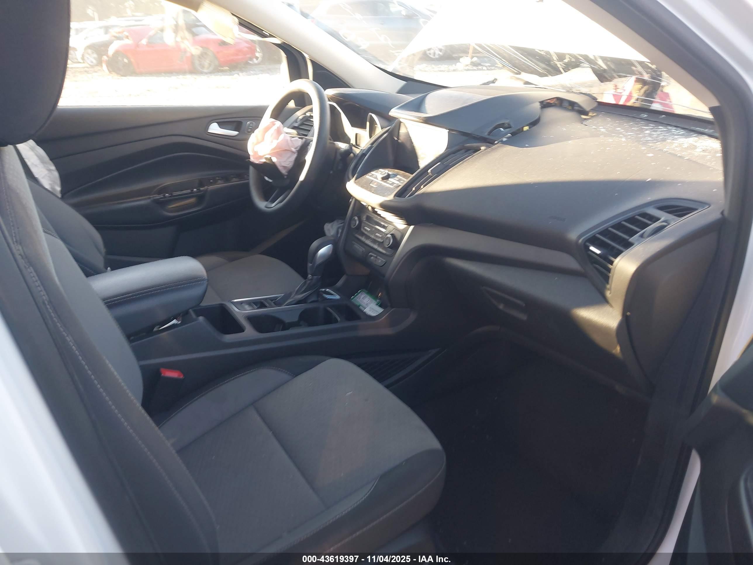 FORD ESCAPE image 5