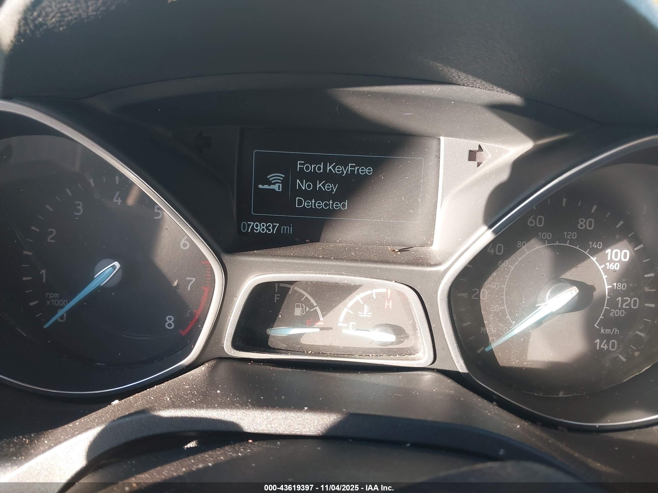 FORD ESCAPE image 7
