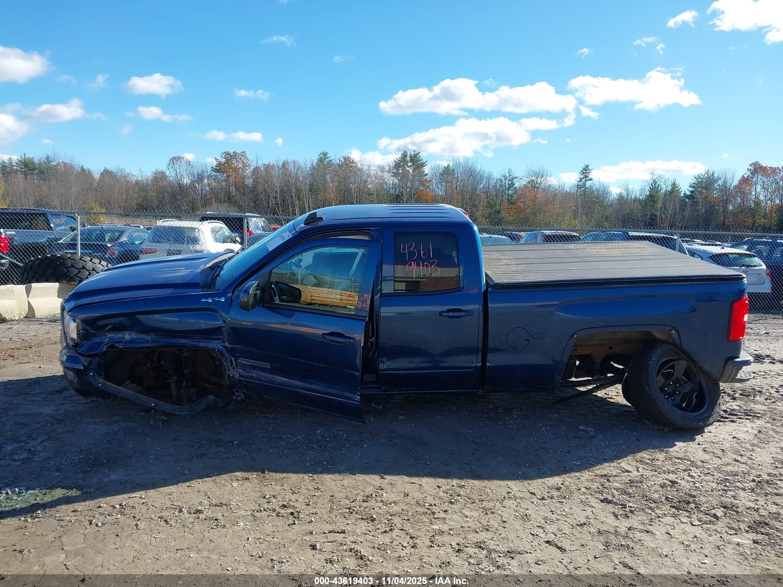GMC SIERRA image 6