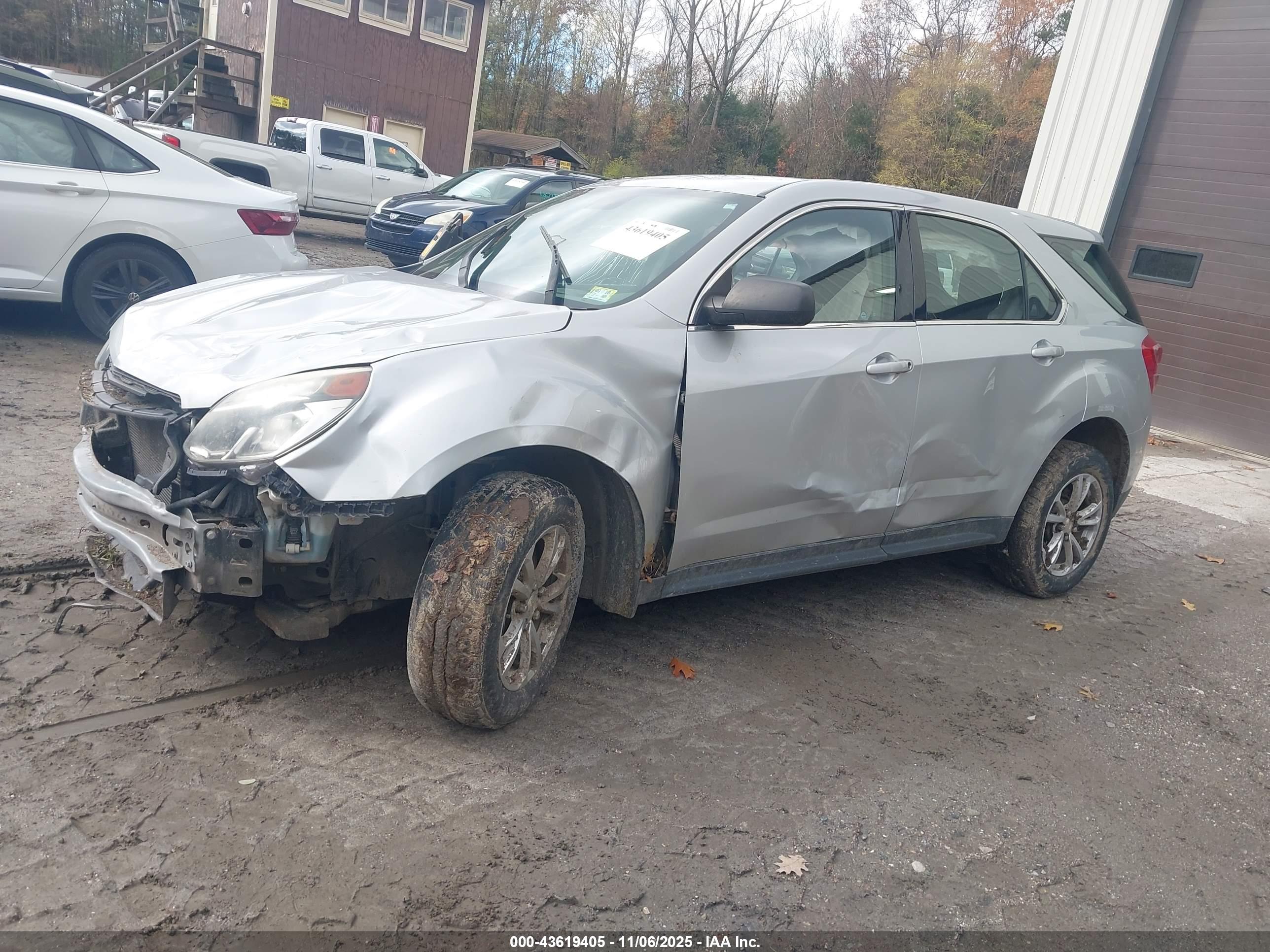 CHEVROLET EQUINOX image 2