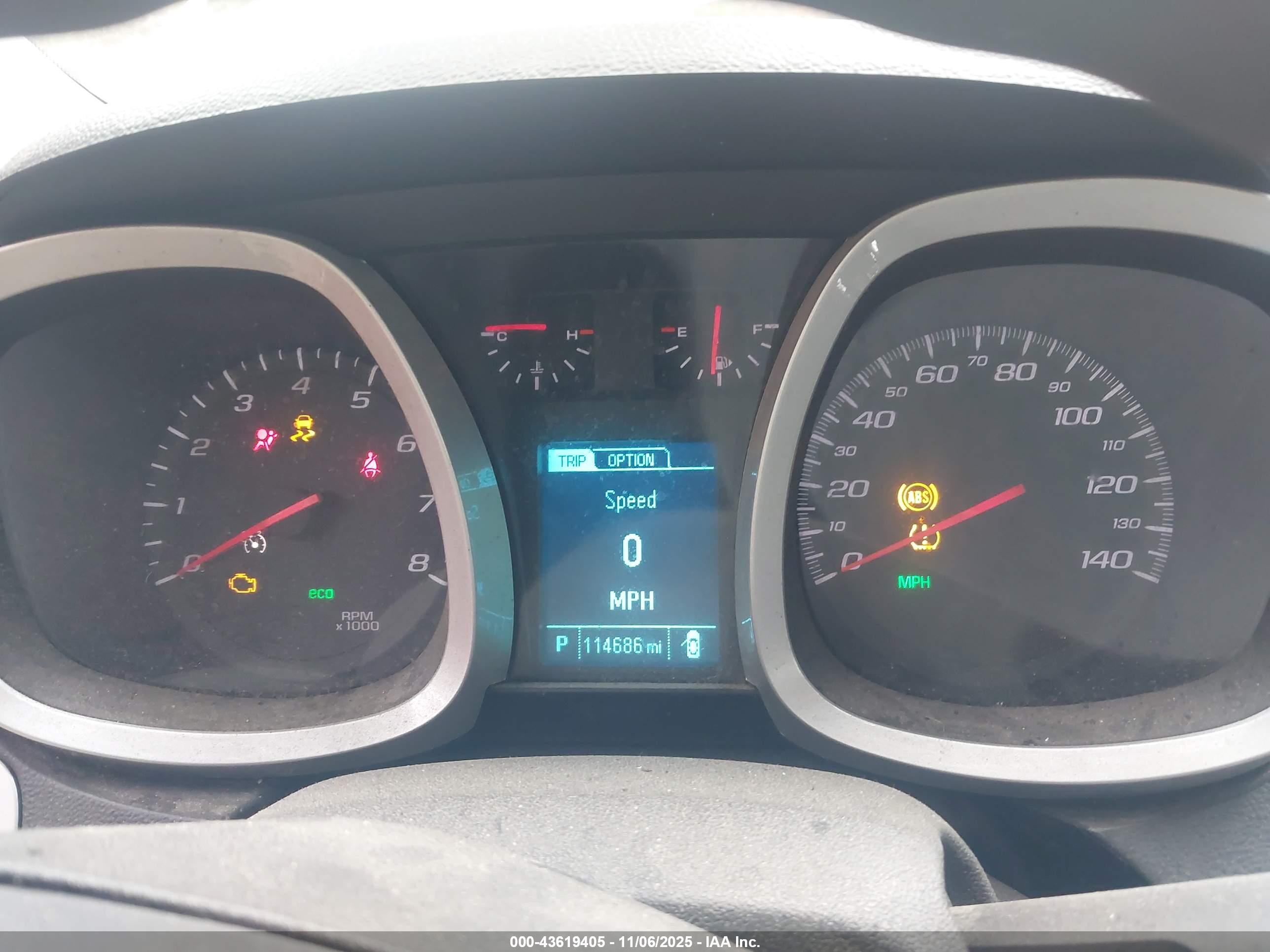 CHEVROLET EQUINOX image 7