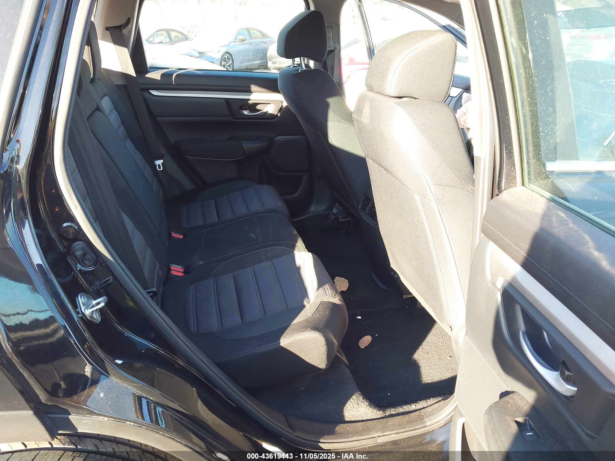 HONDA CR-V image 8