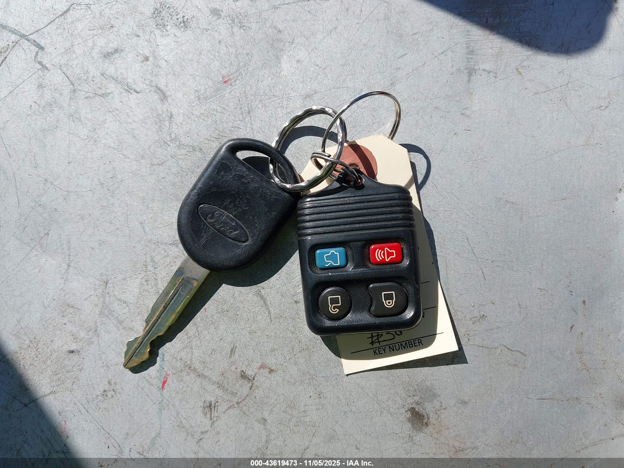 FORD FOCUS image 11