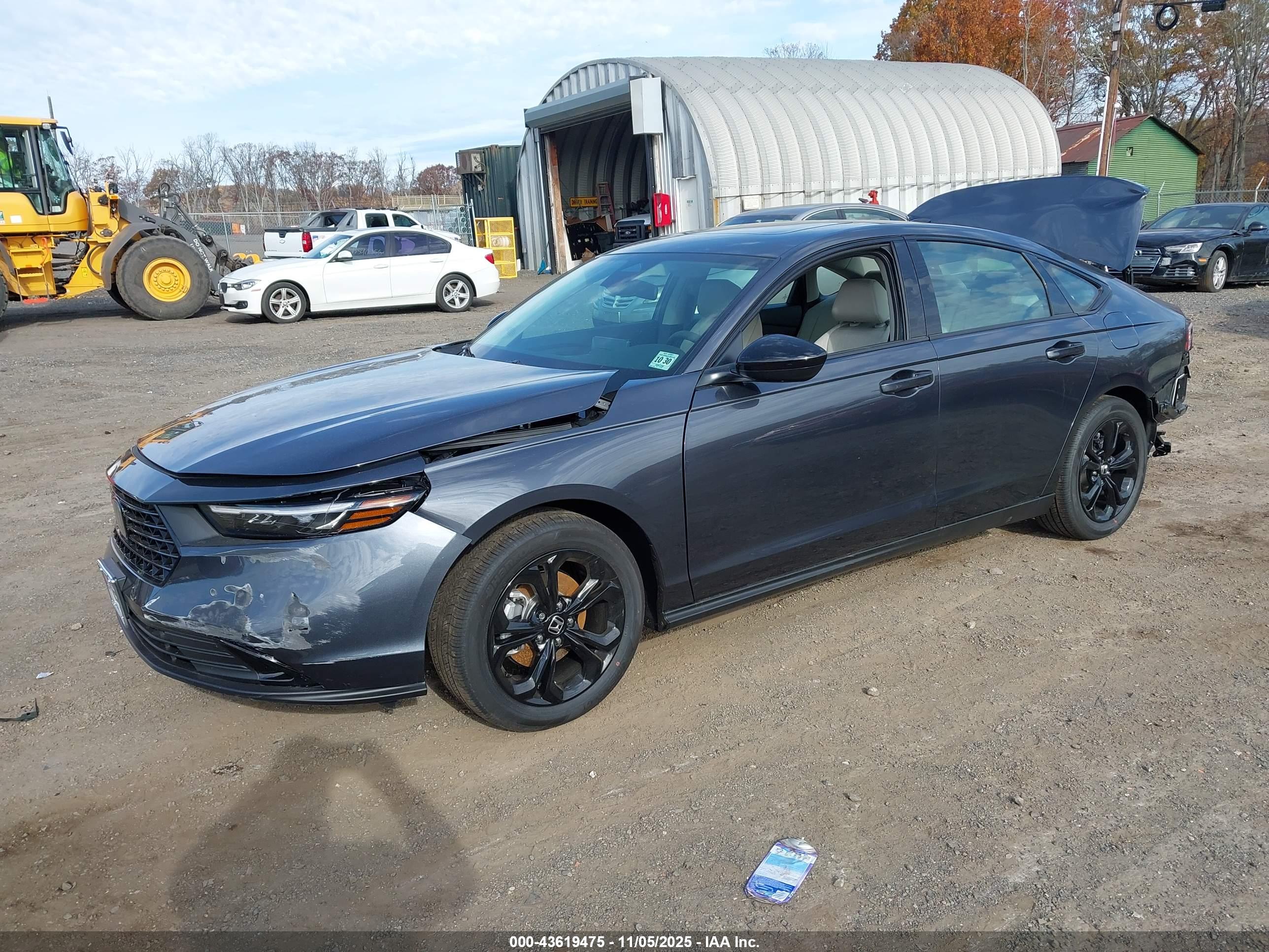 HONDA ACCORD image 2