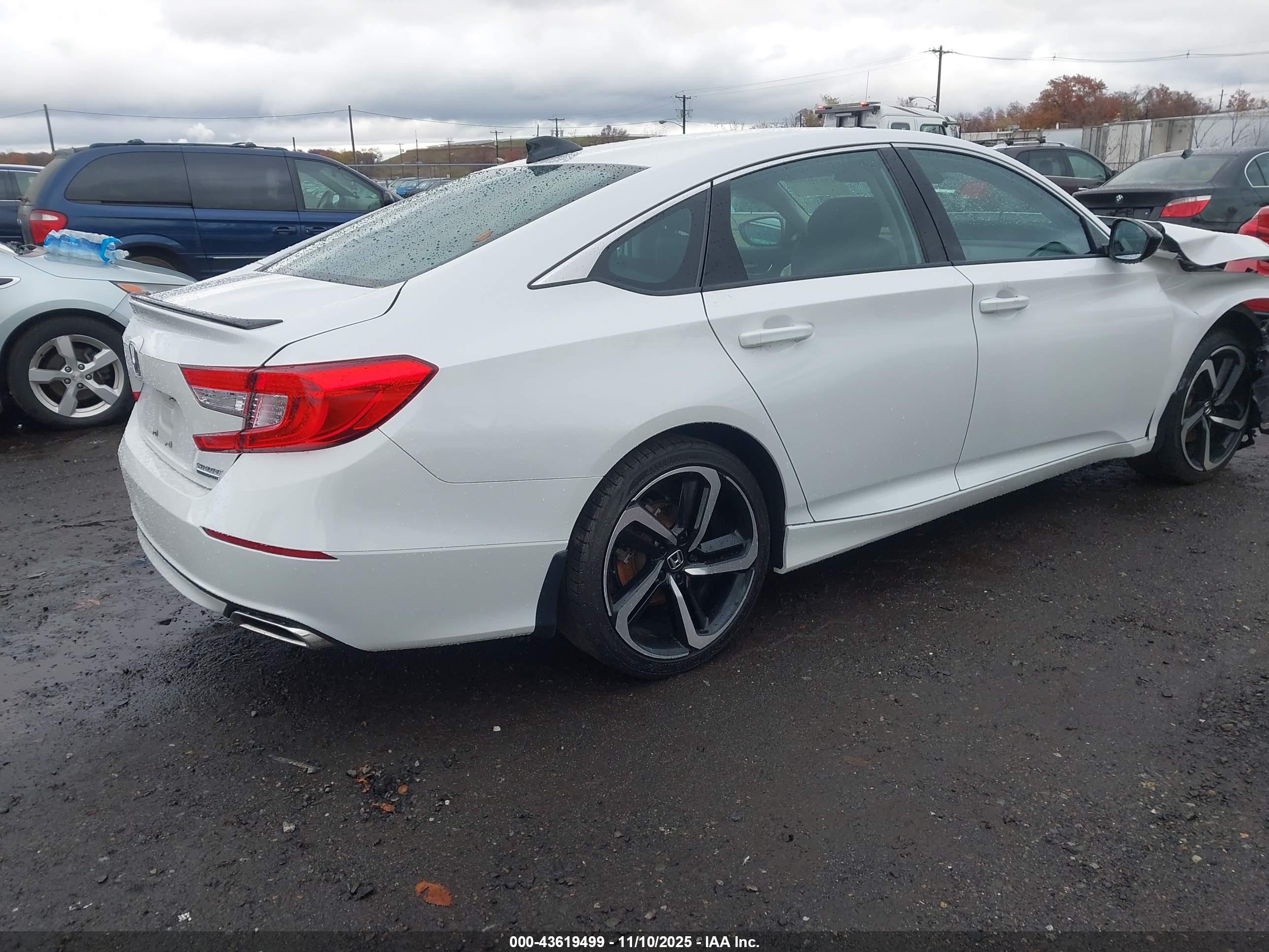 HONDA ACCORD image 4