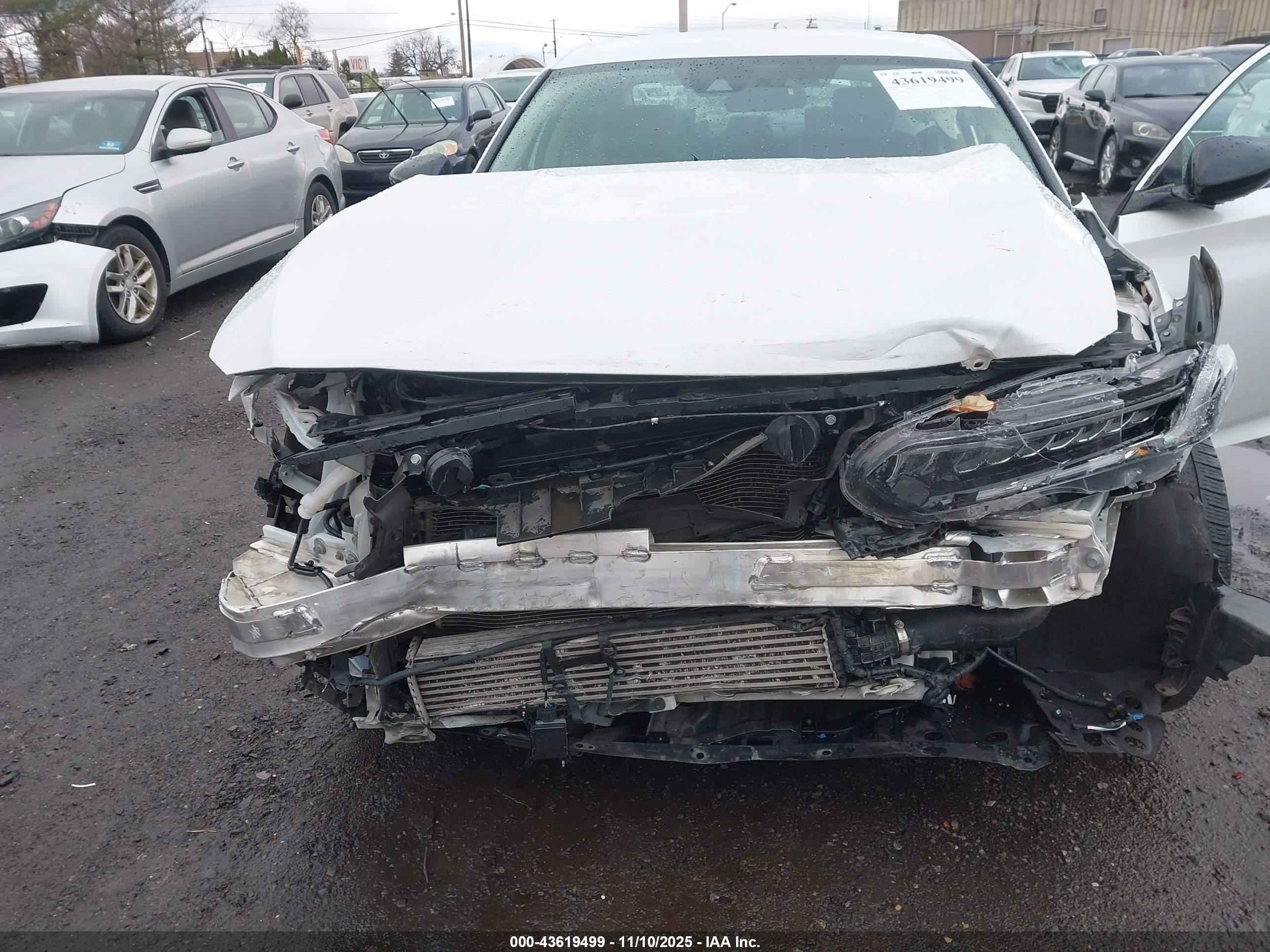 HONDA ACCORD image 6