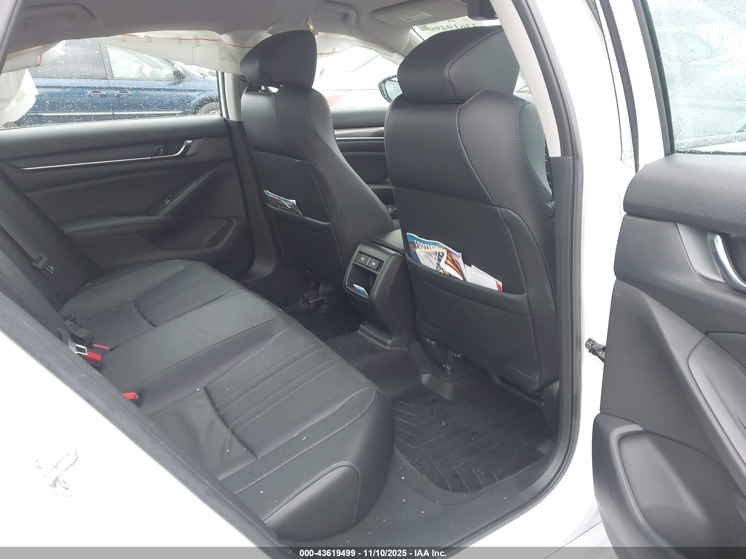 HONDA ACCORD image 8