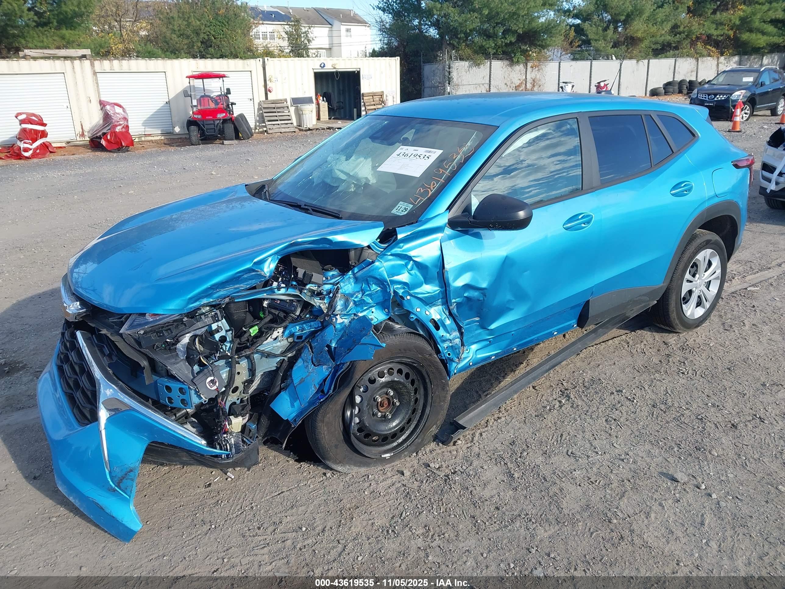 CHEVROLET TRAX image 2