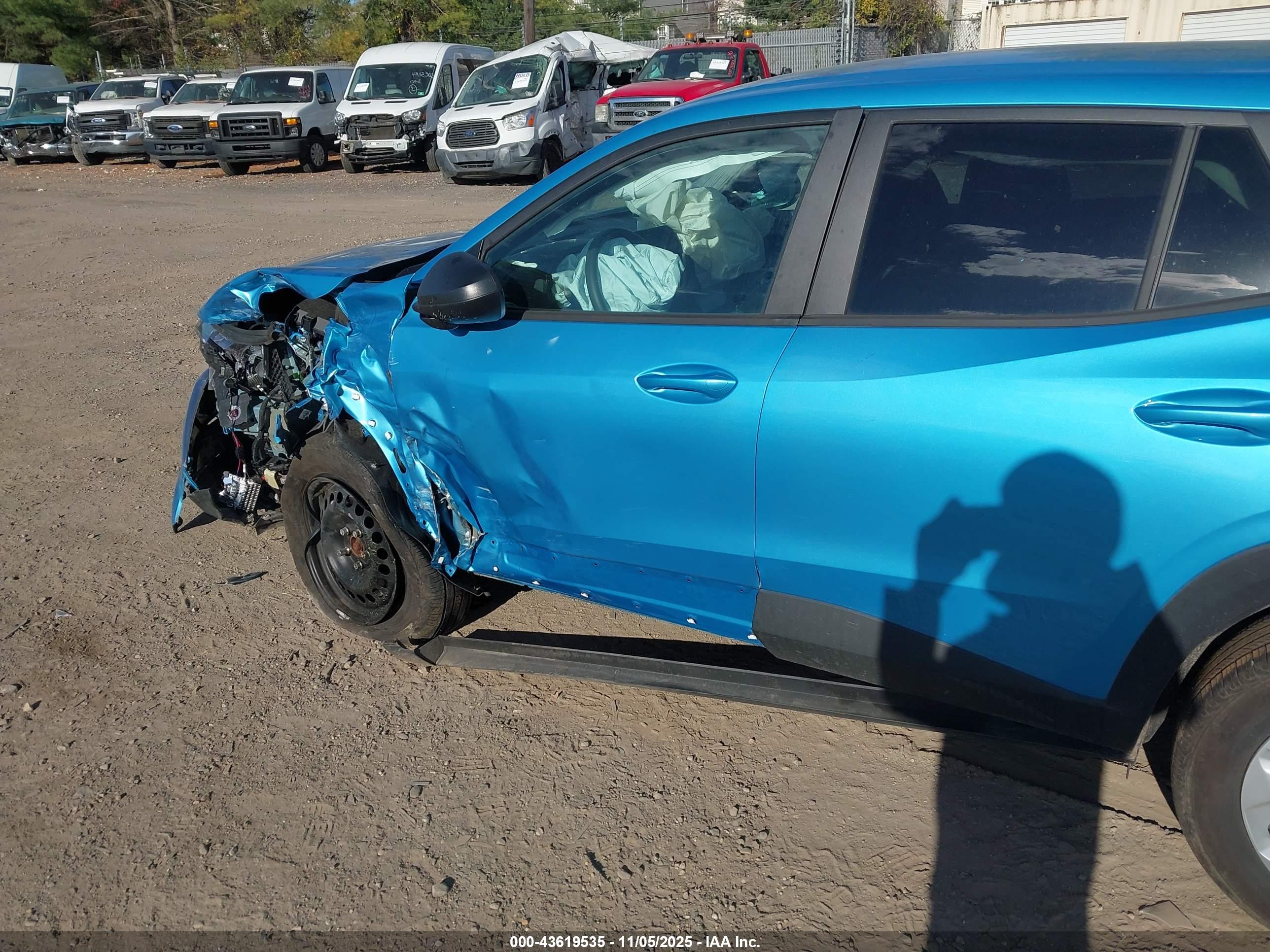 CHEVROLET TRAX image 6