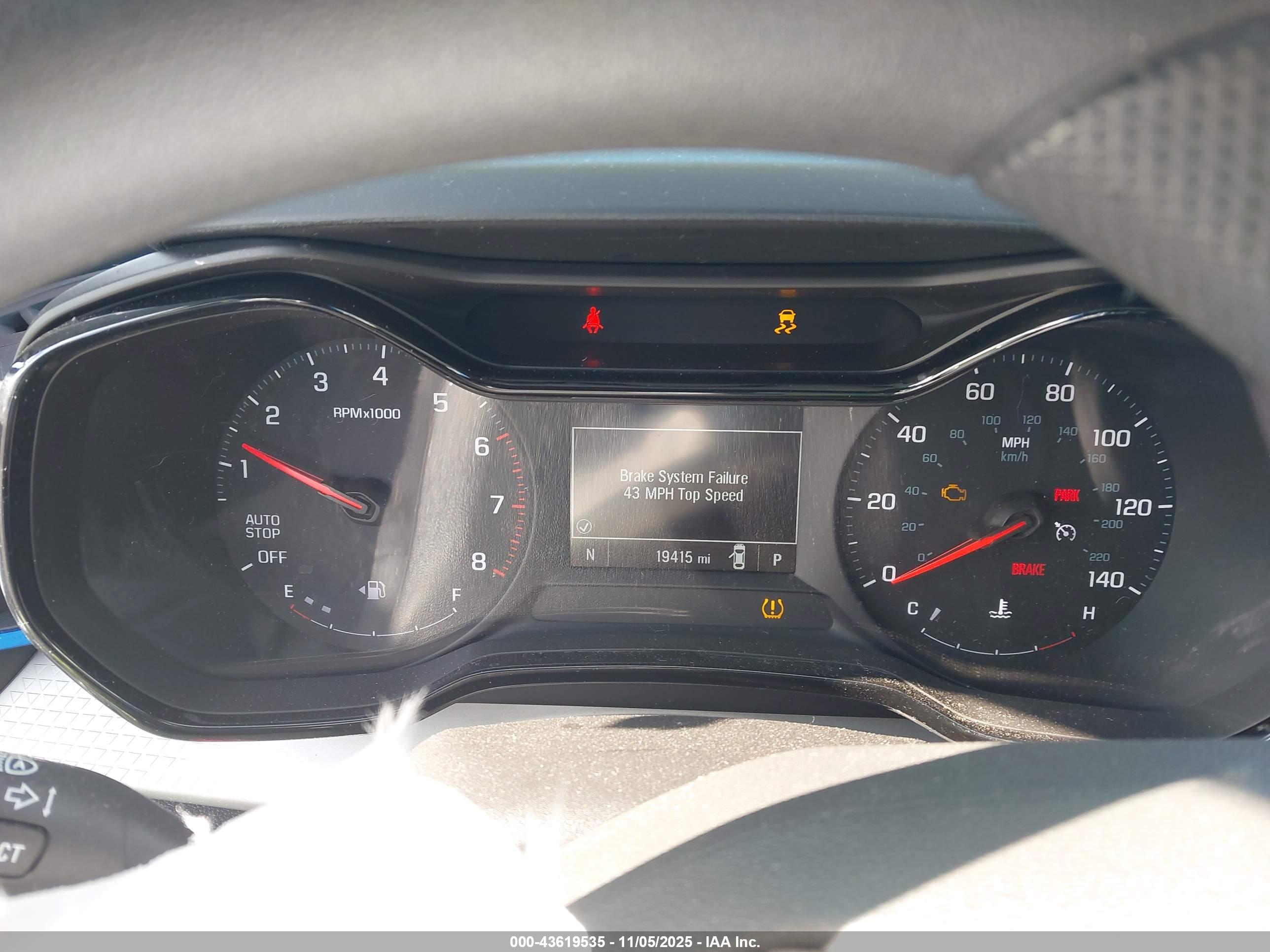 CHEVROLET TRAX image 7