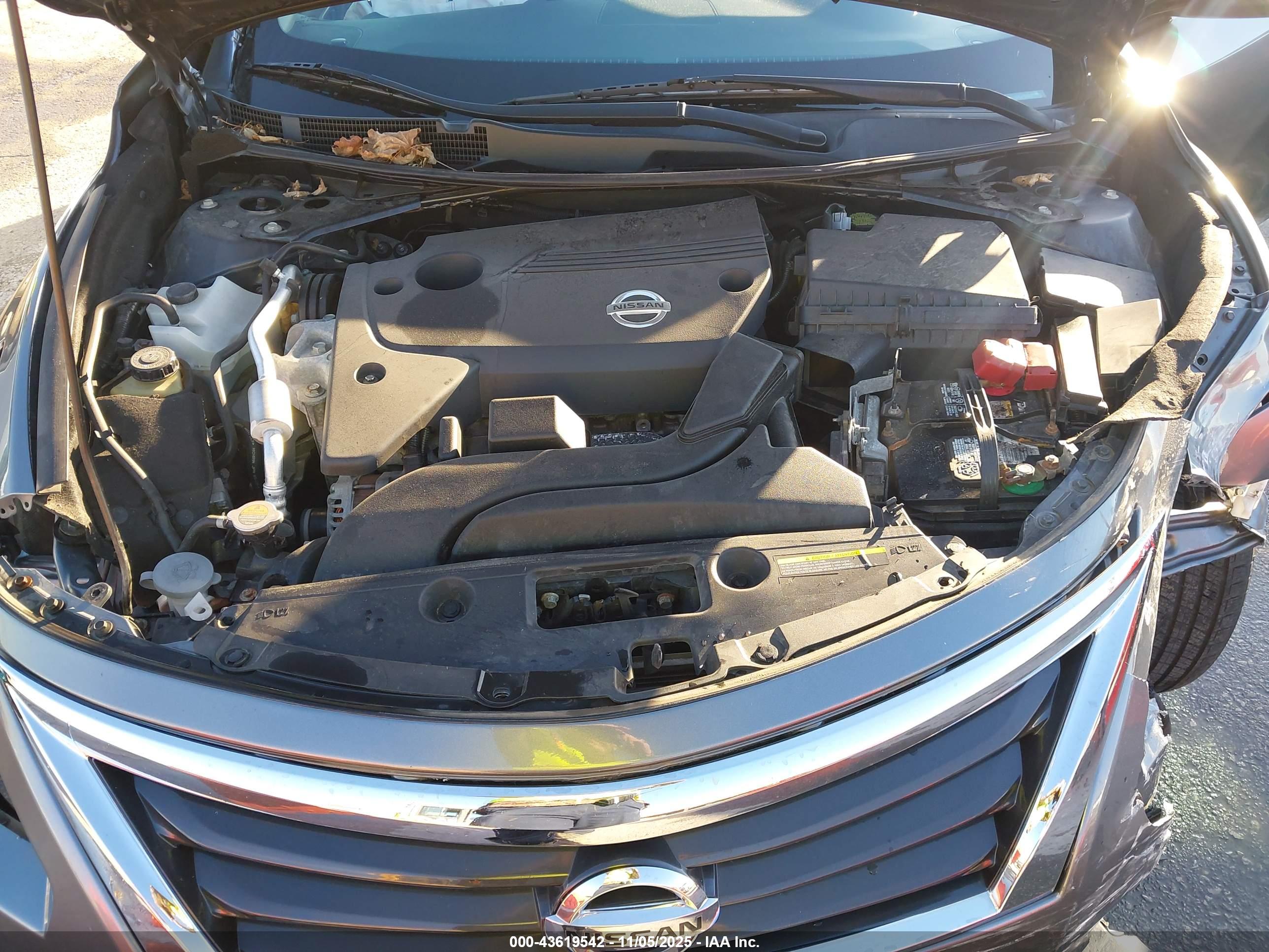 NISSAN ALTIMA image 10