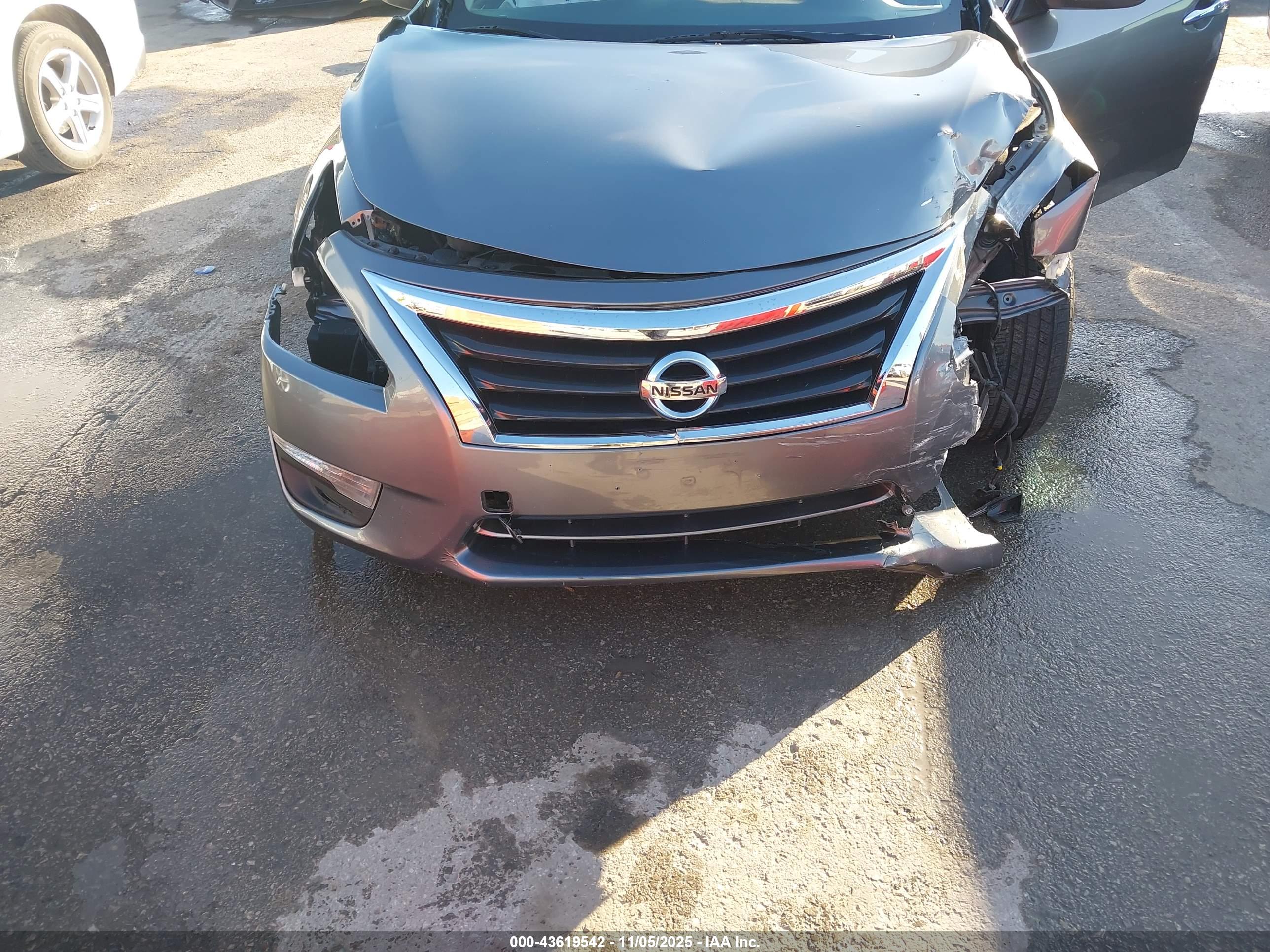 NISSAN ALTIMA image 6