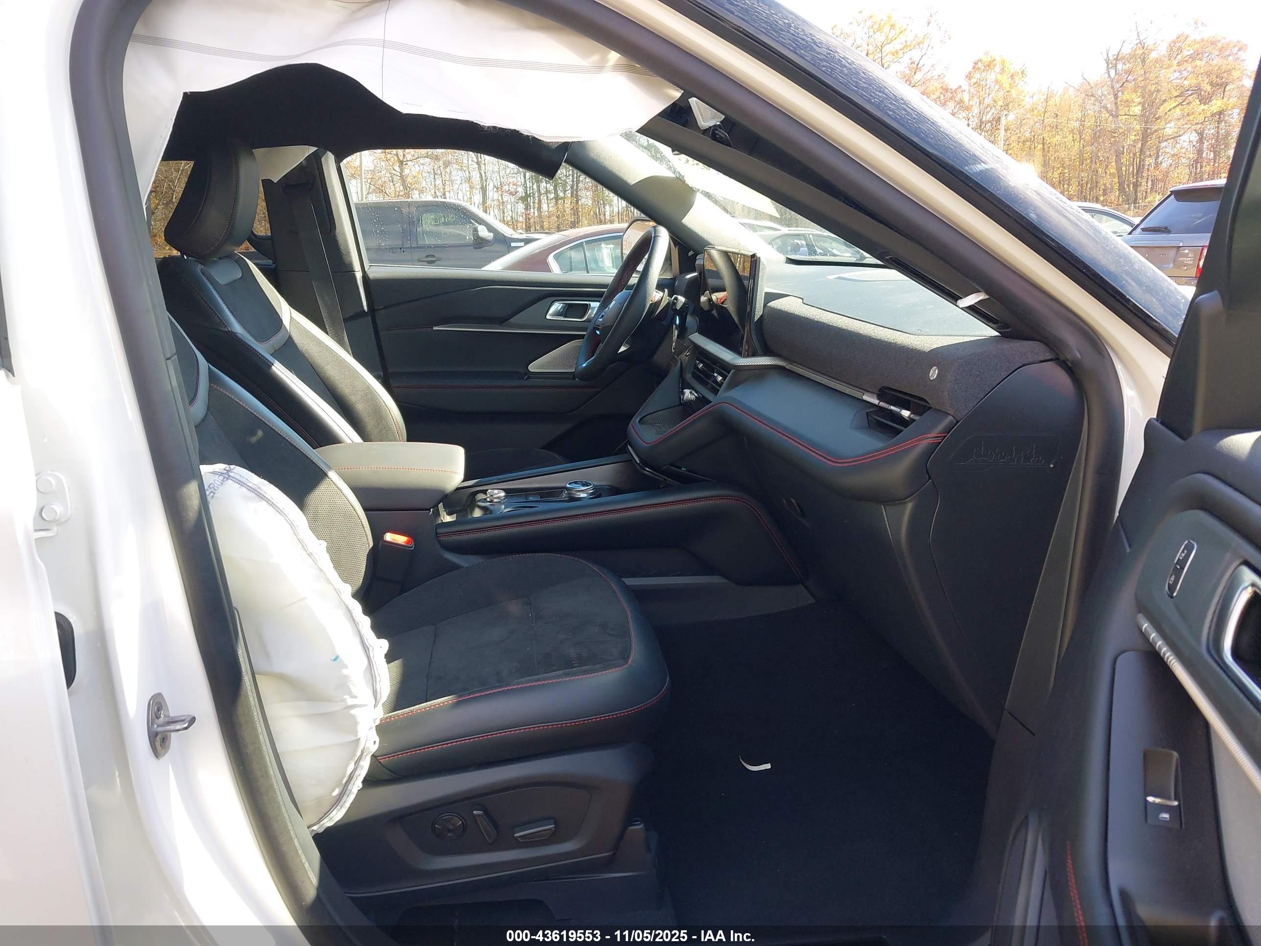 FORD EXPLORER image 5