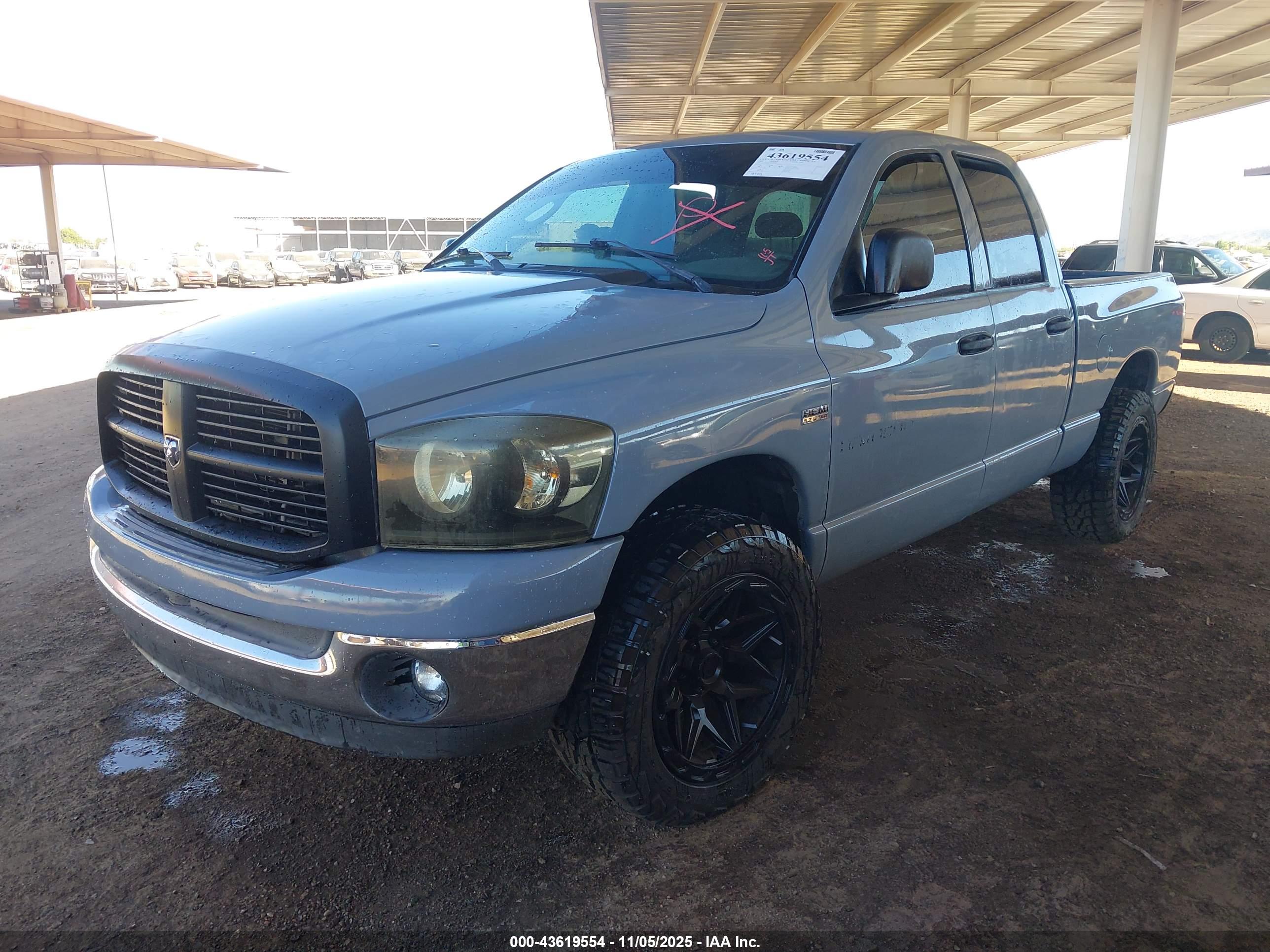 DODGE RAM image 2