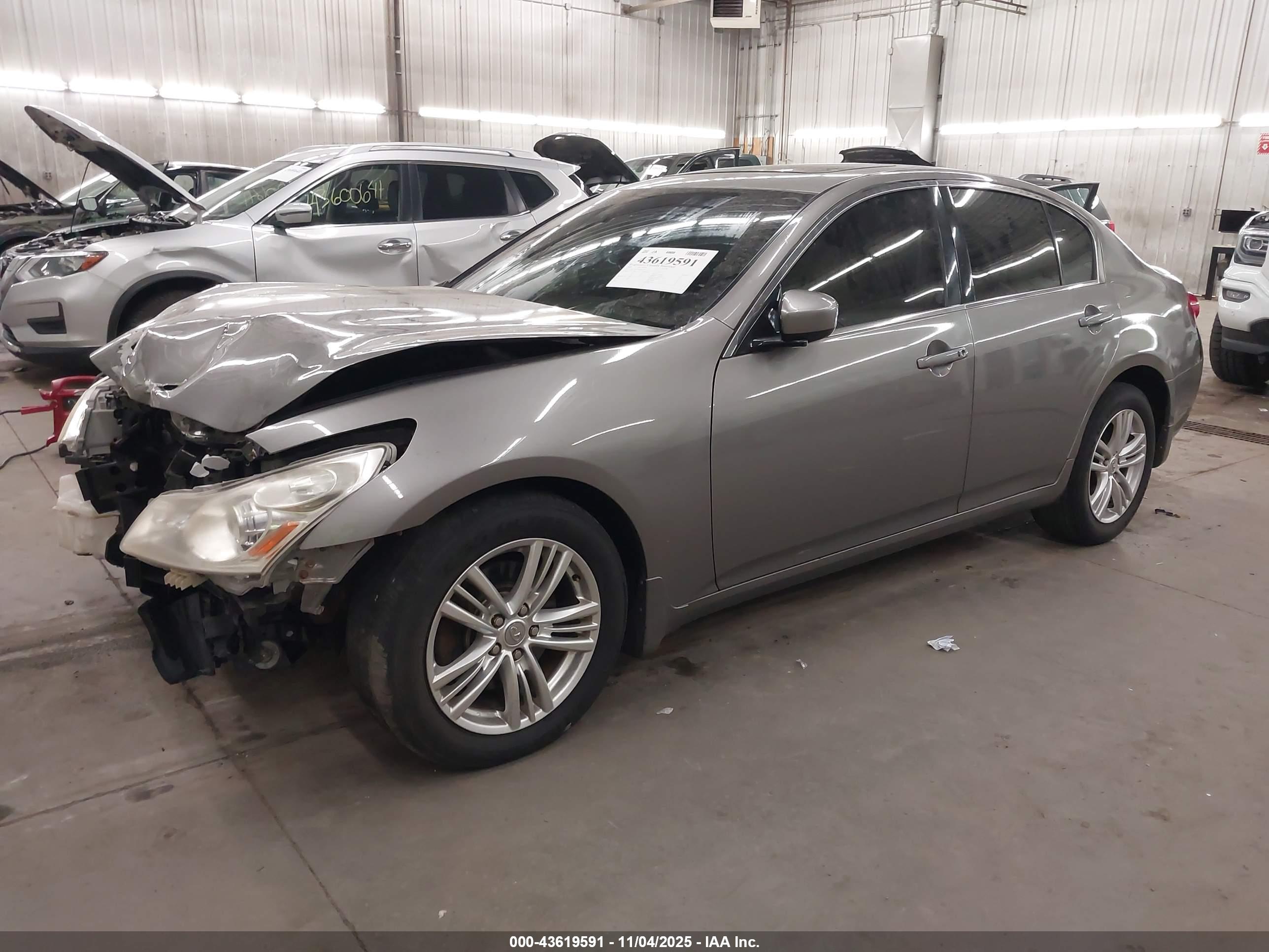 INFINITI G37X image 2