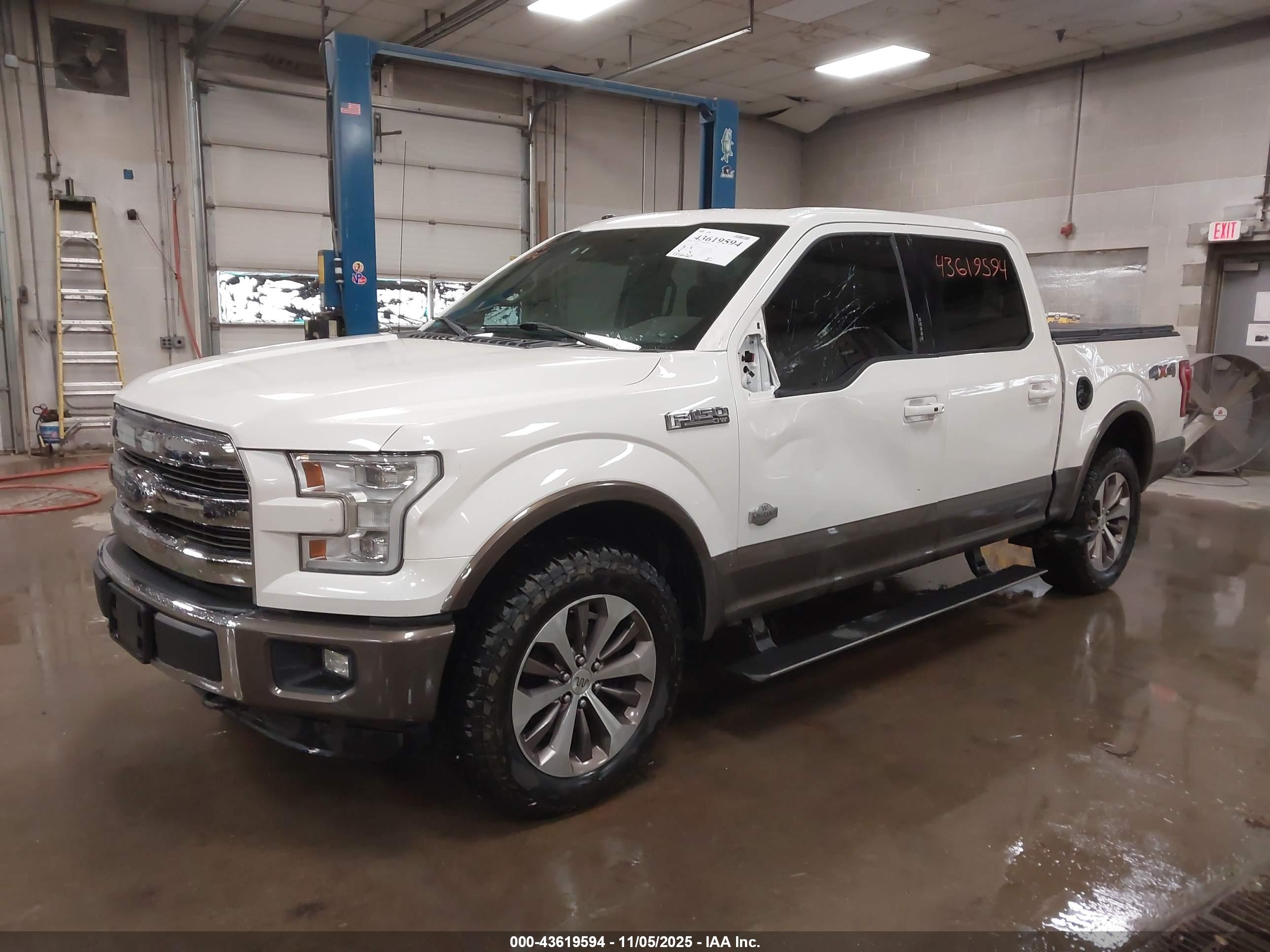 FORD F-150 image 2