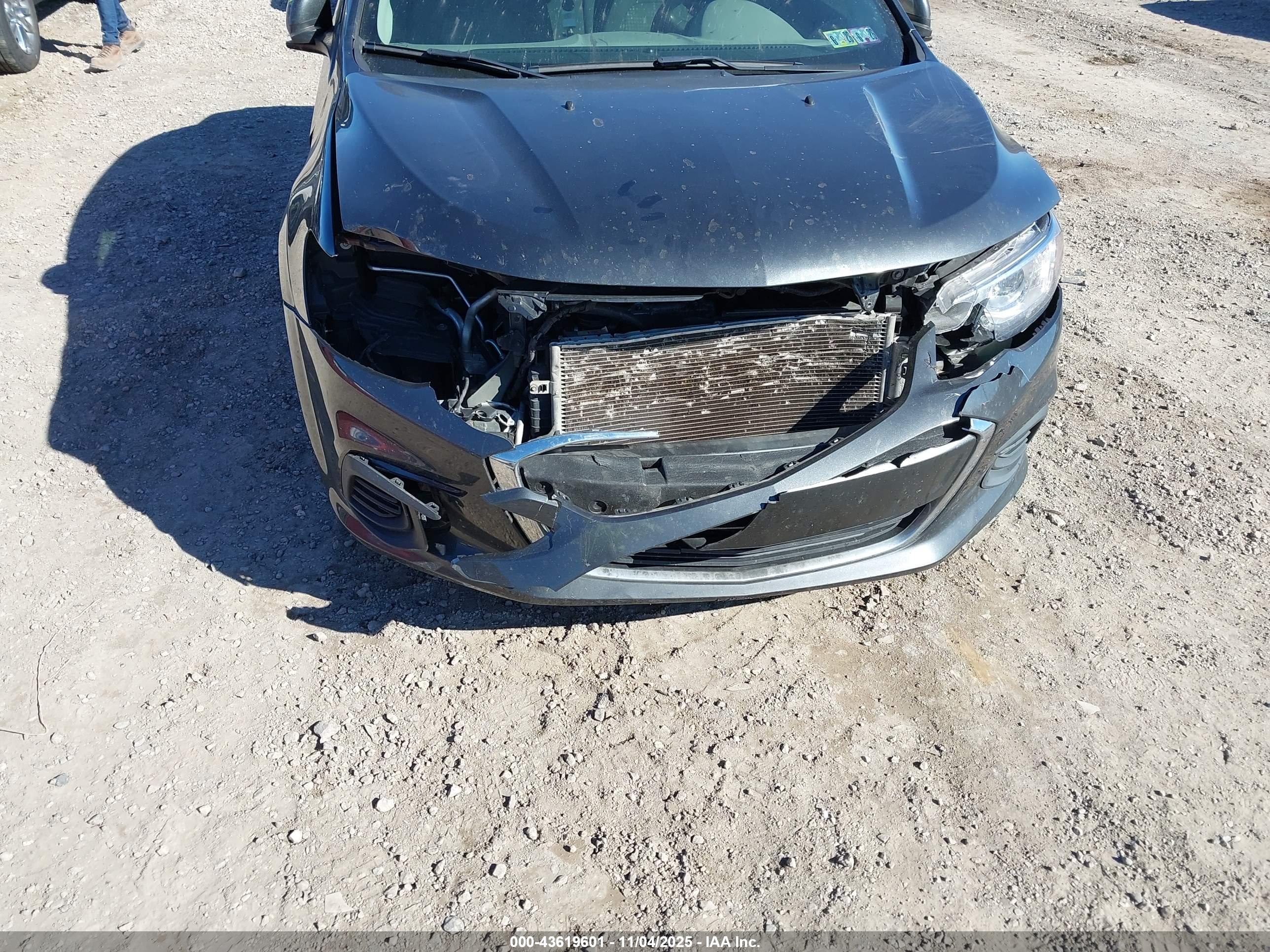 CHEVROLET SONIC image 6