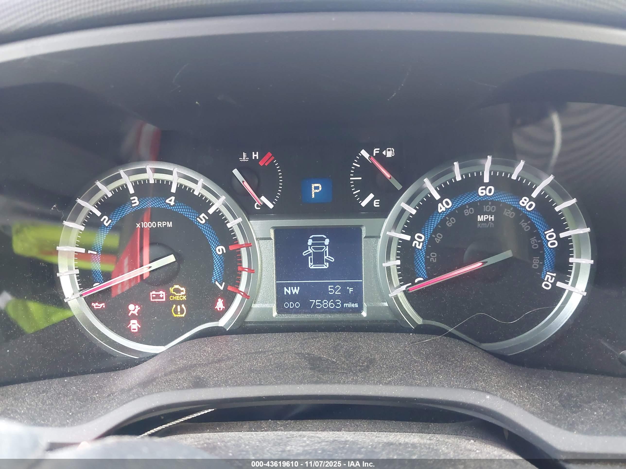 TOYOTA 4RUNNER image 7
