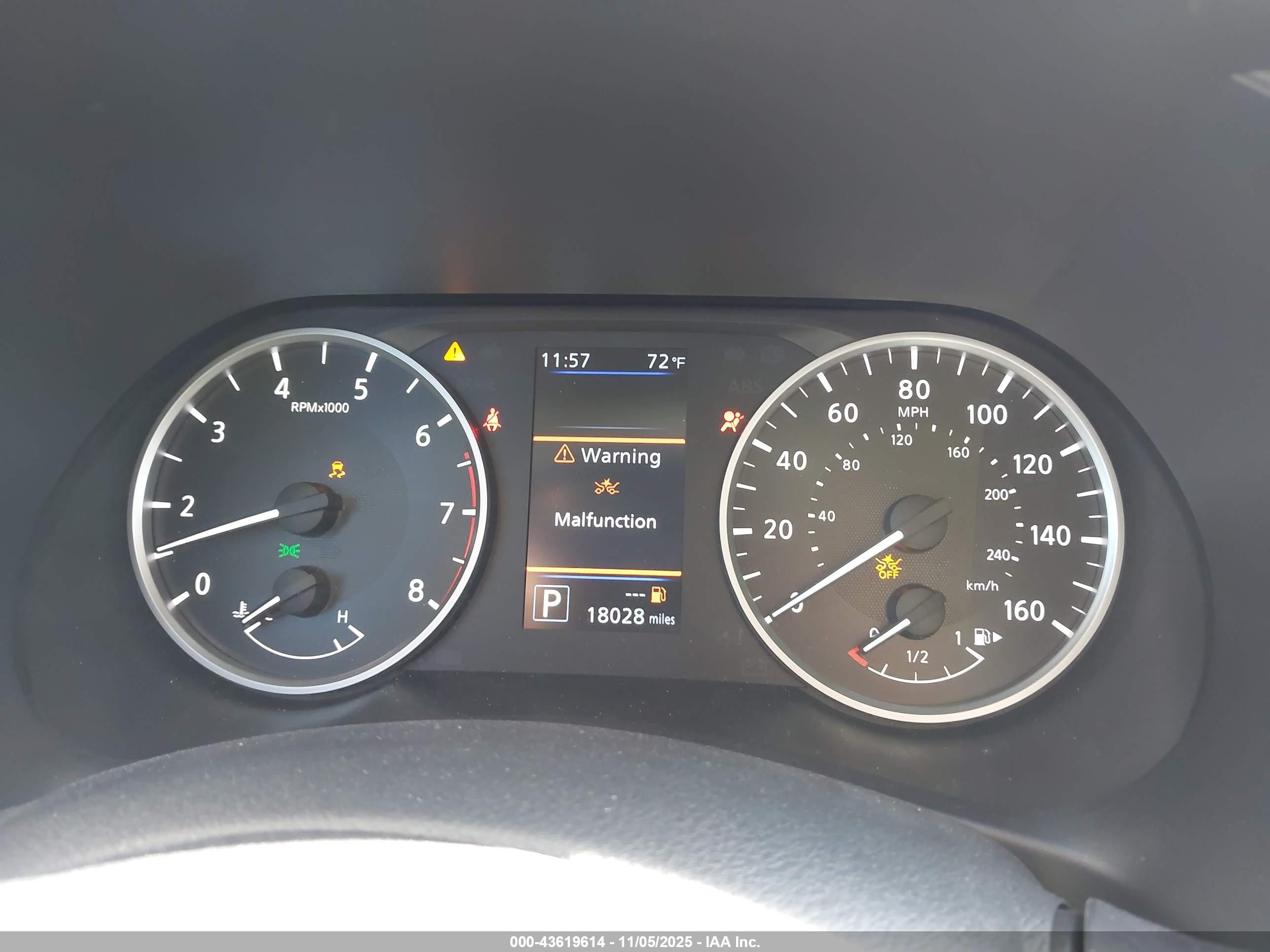 NISSAN SENTRA image 7