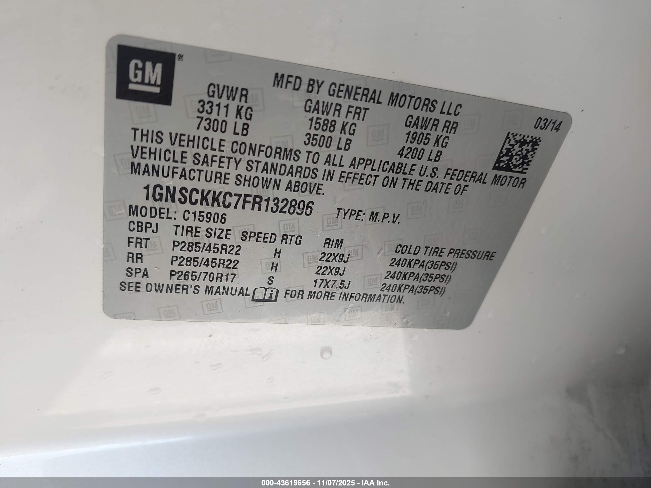 CHEVROLET SUBURBAN image 9