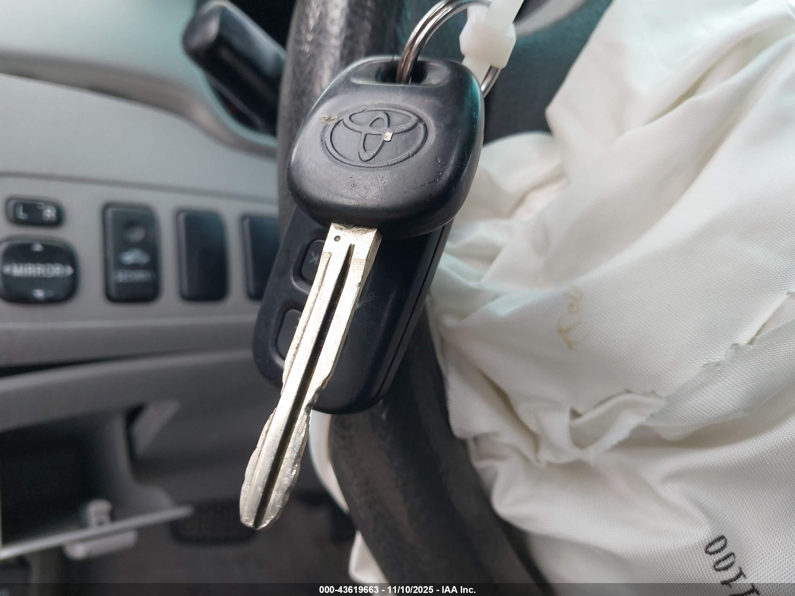 TOYOTA HIGHLANDER image 11