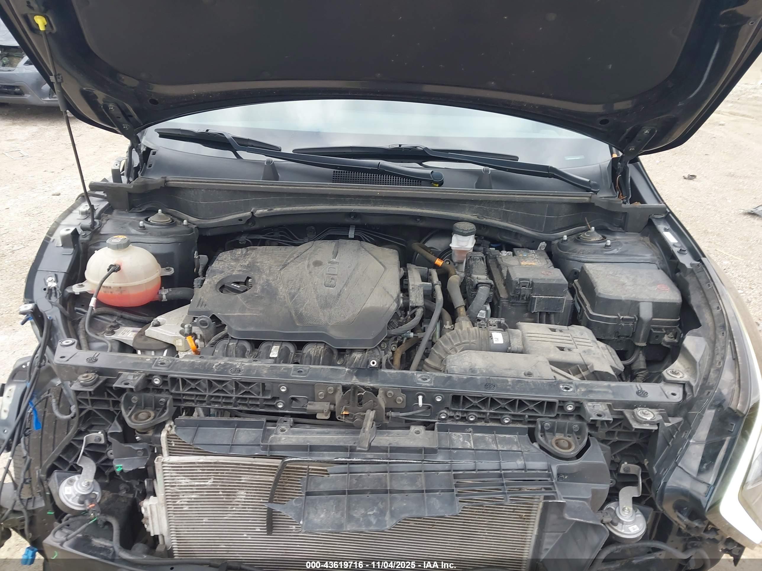 KIA SPORTAGE image 10
