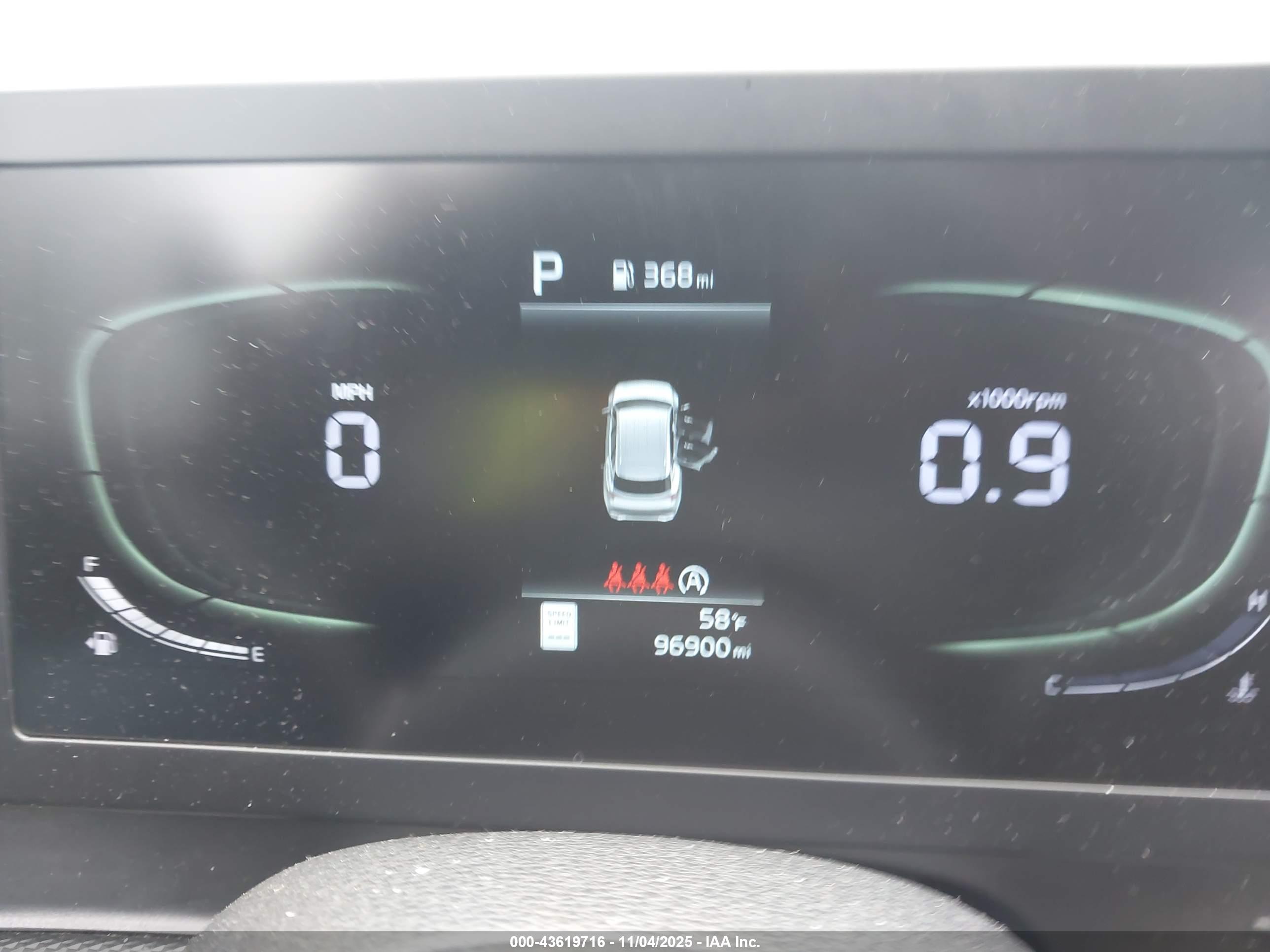 KIA SPORTAGE image 7