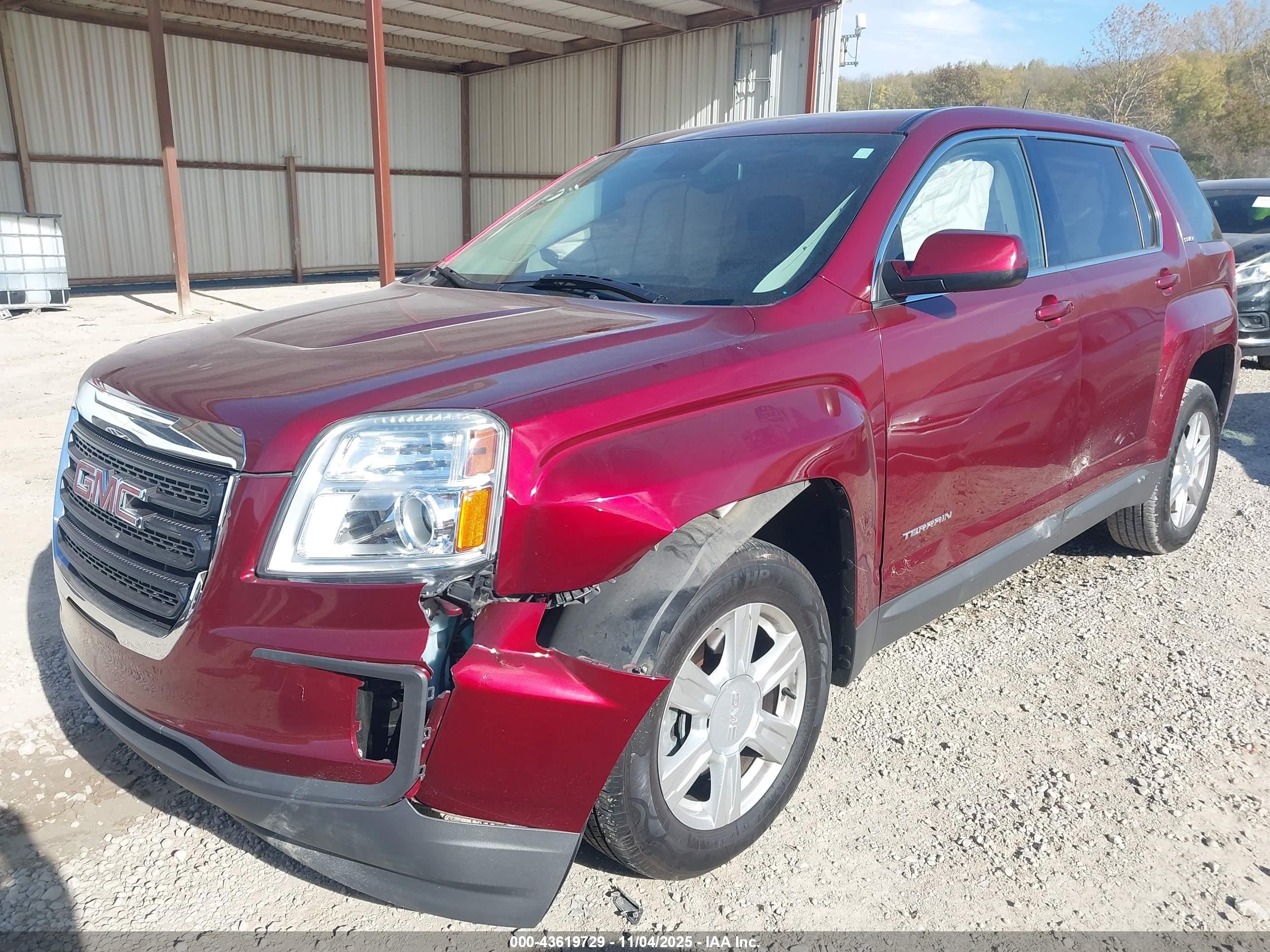 GMC TERRAIN image 2