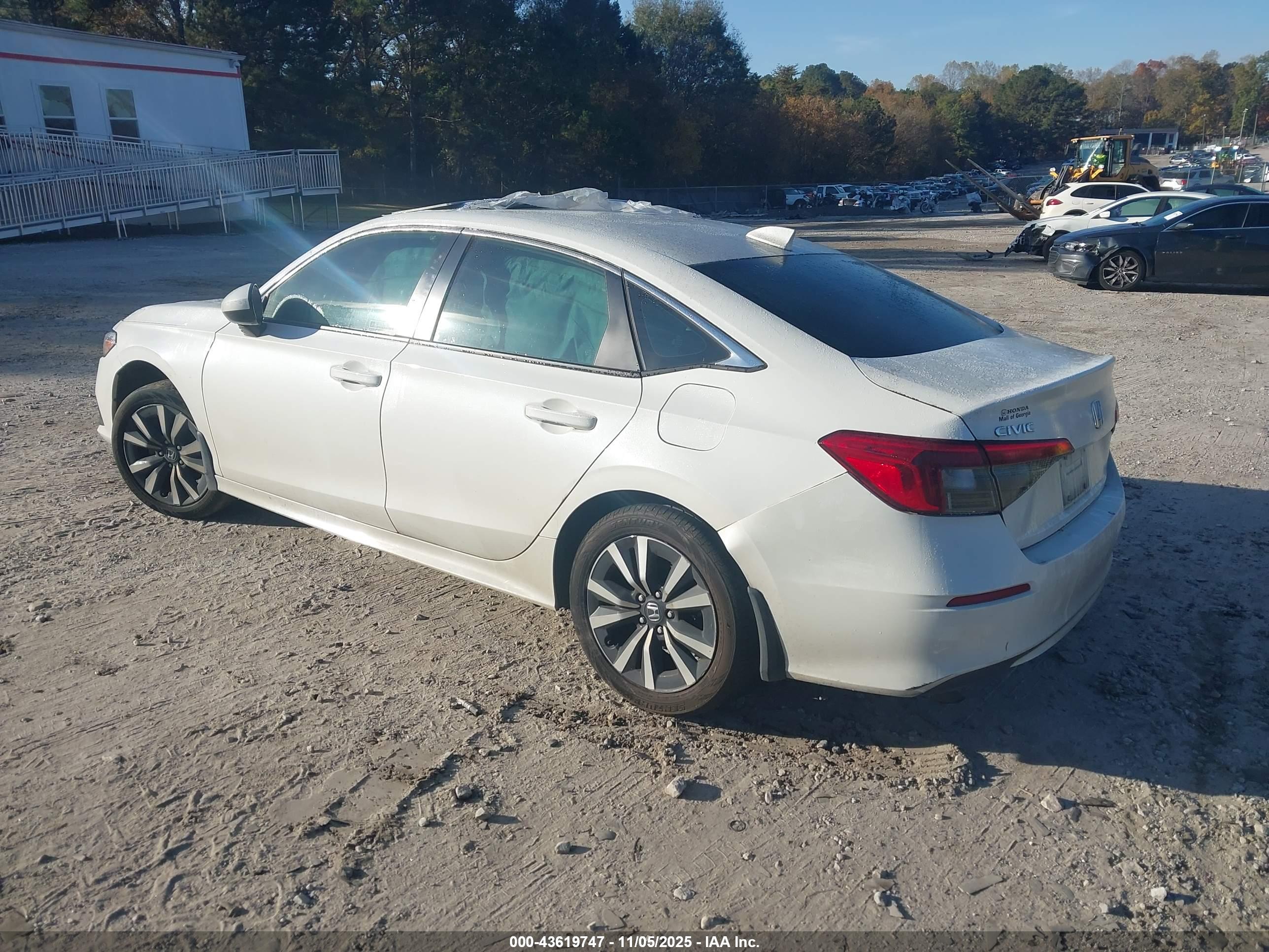 HONDA CIVIC image 3