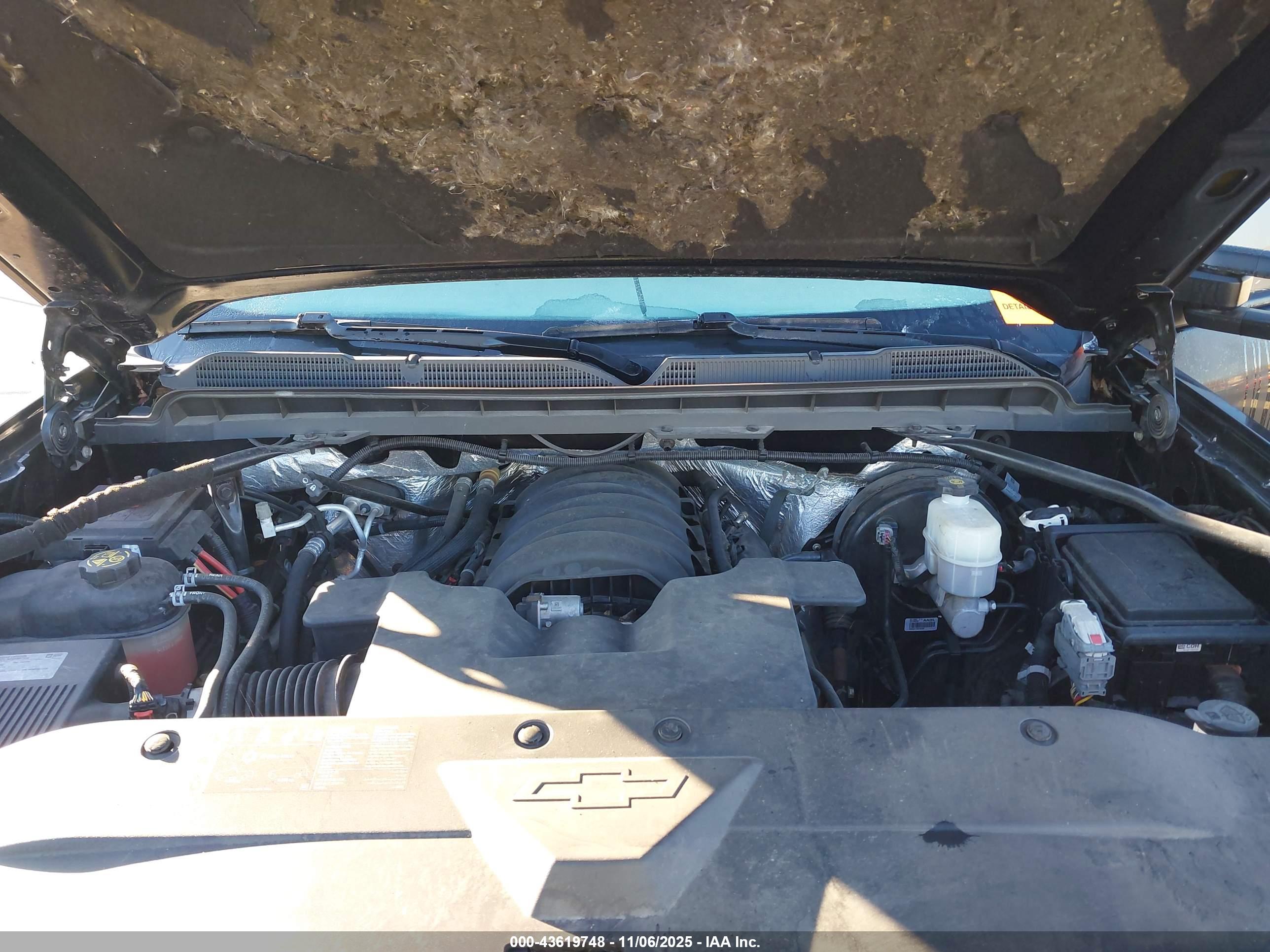 CHEVROLET SILVERADO image 10