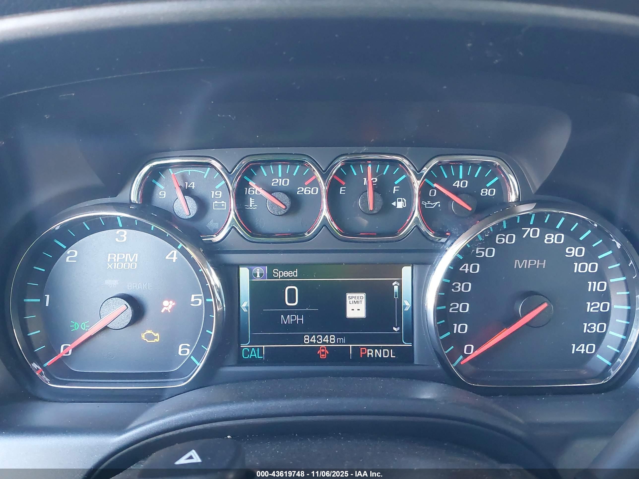 CHEVROLET SILVERADO image 7