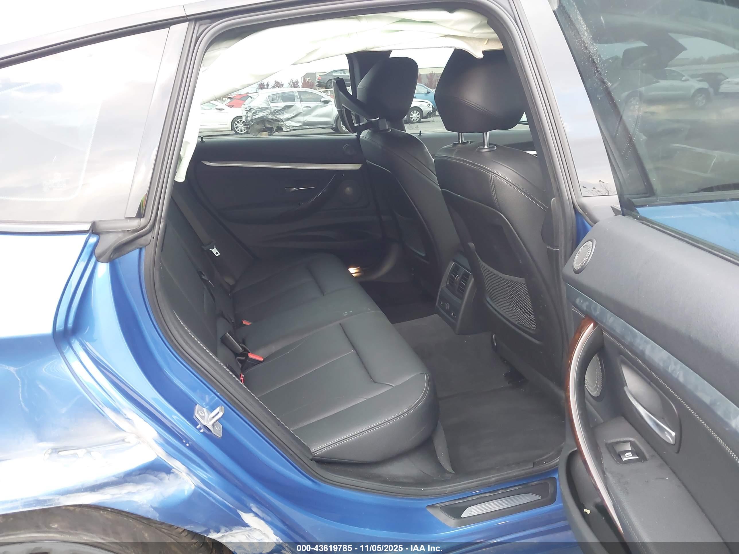 BMW 340I image 8