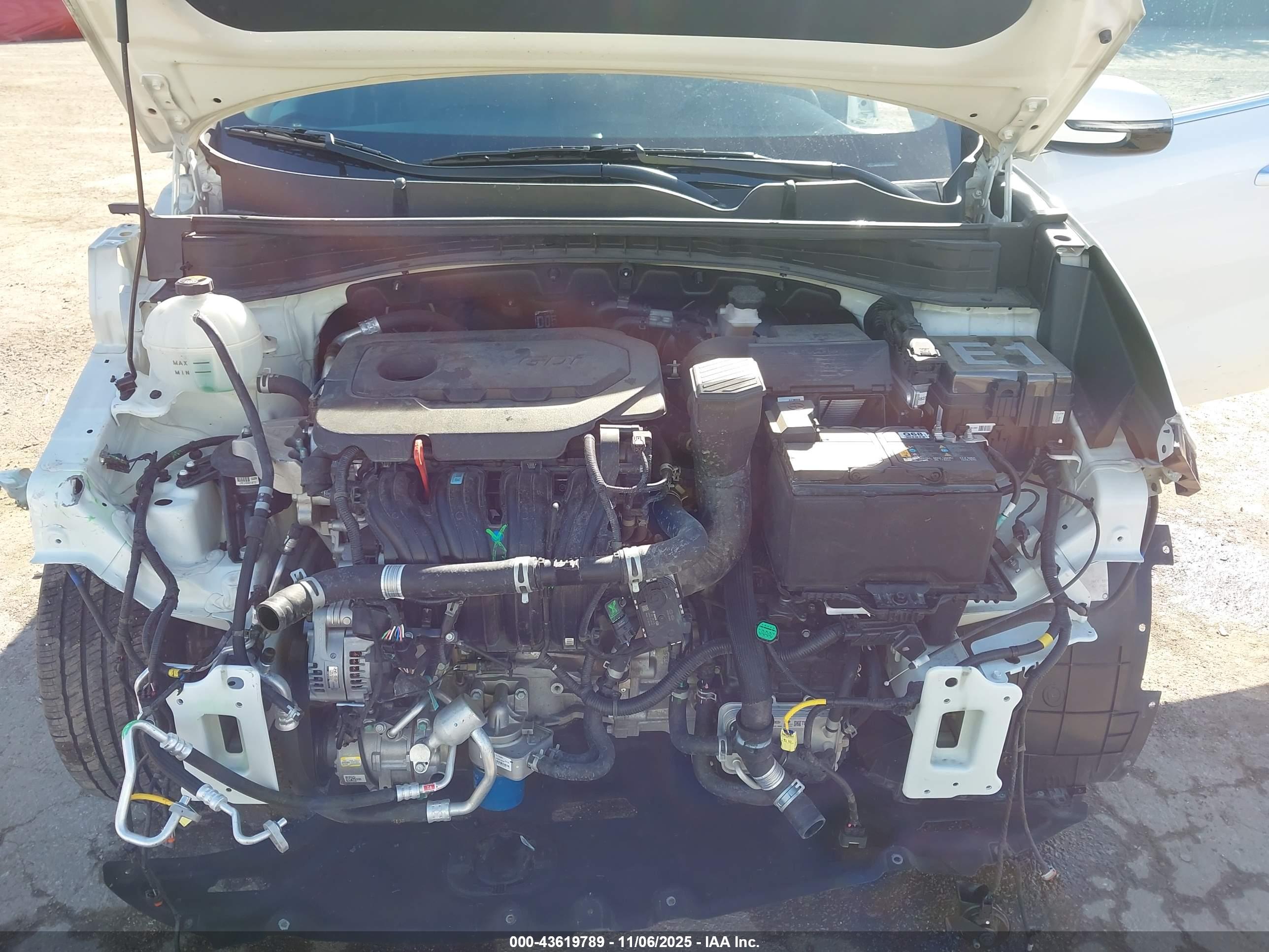 KIA SPORTAGE image 10