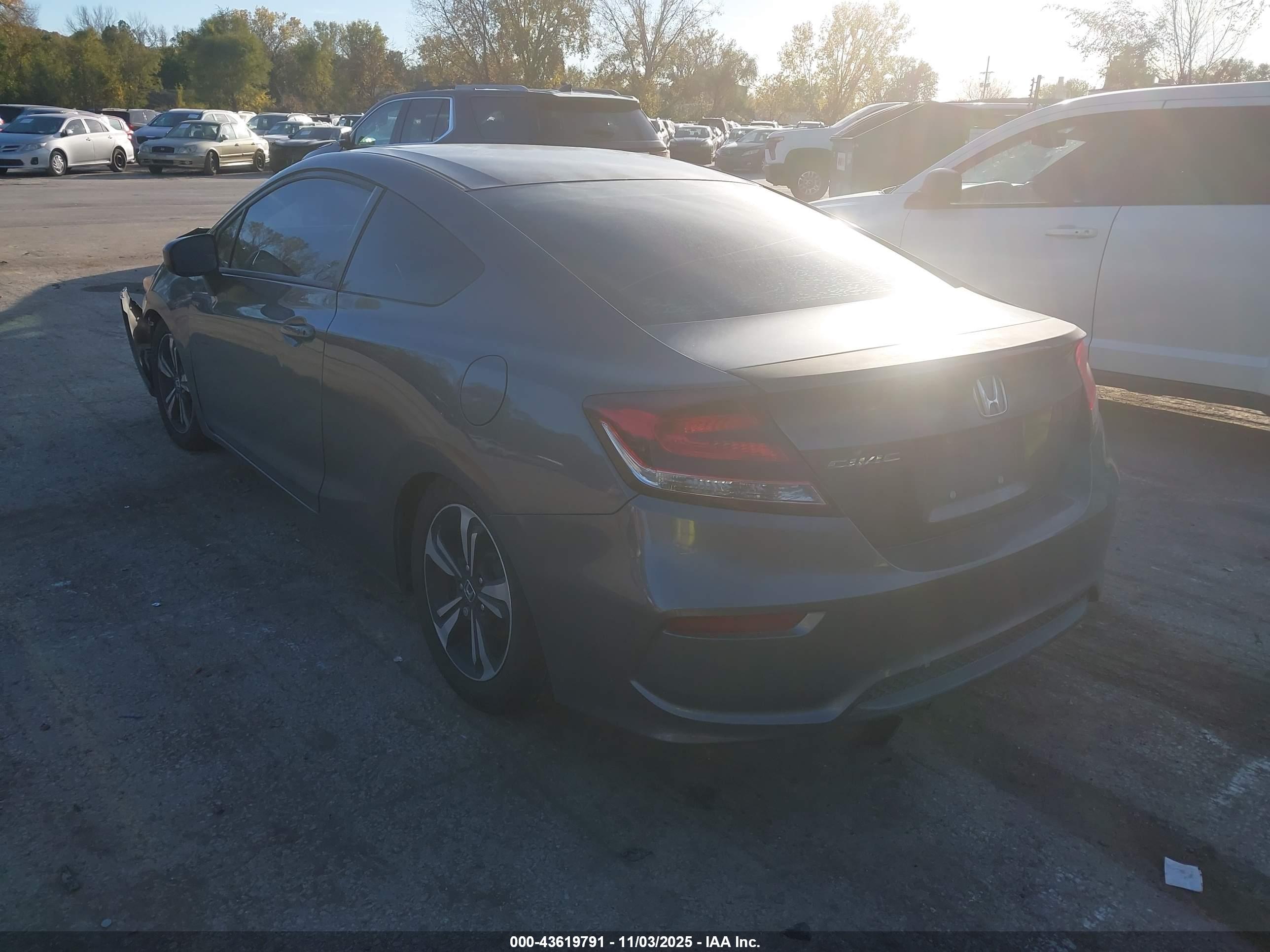 HONDA CIVIC image 3