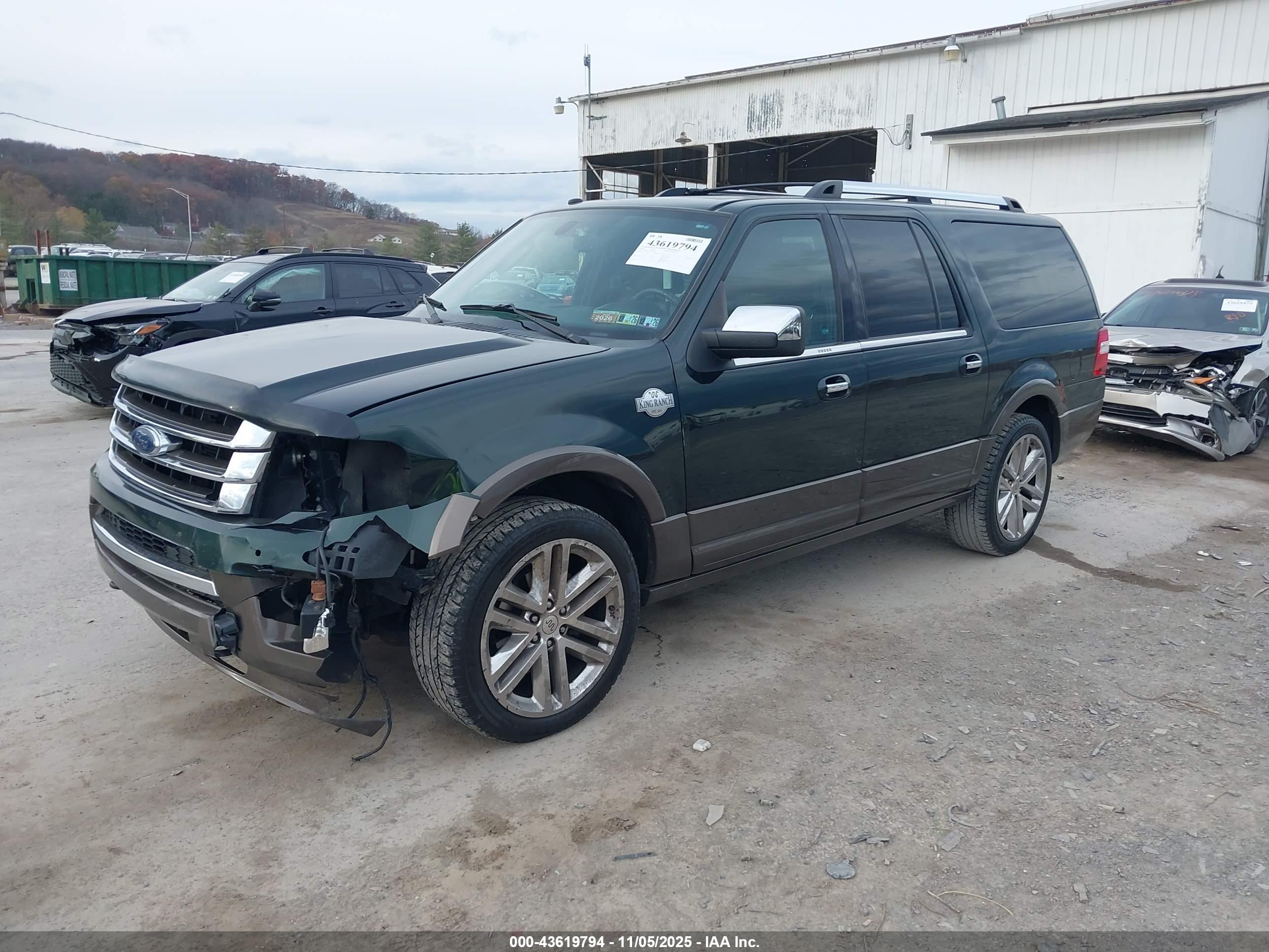 FORD EXPEDITION image 2