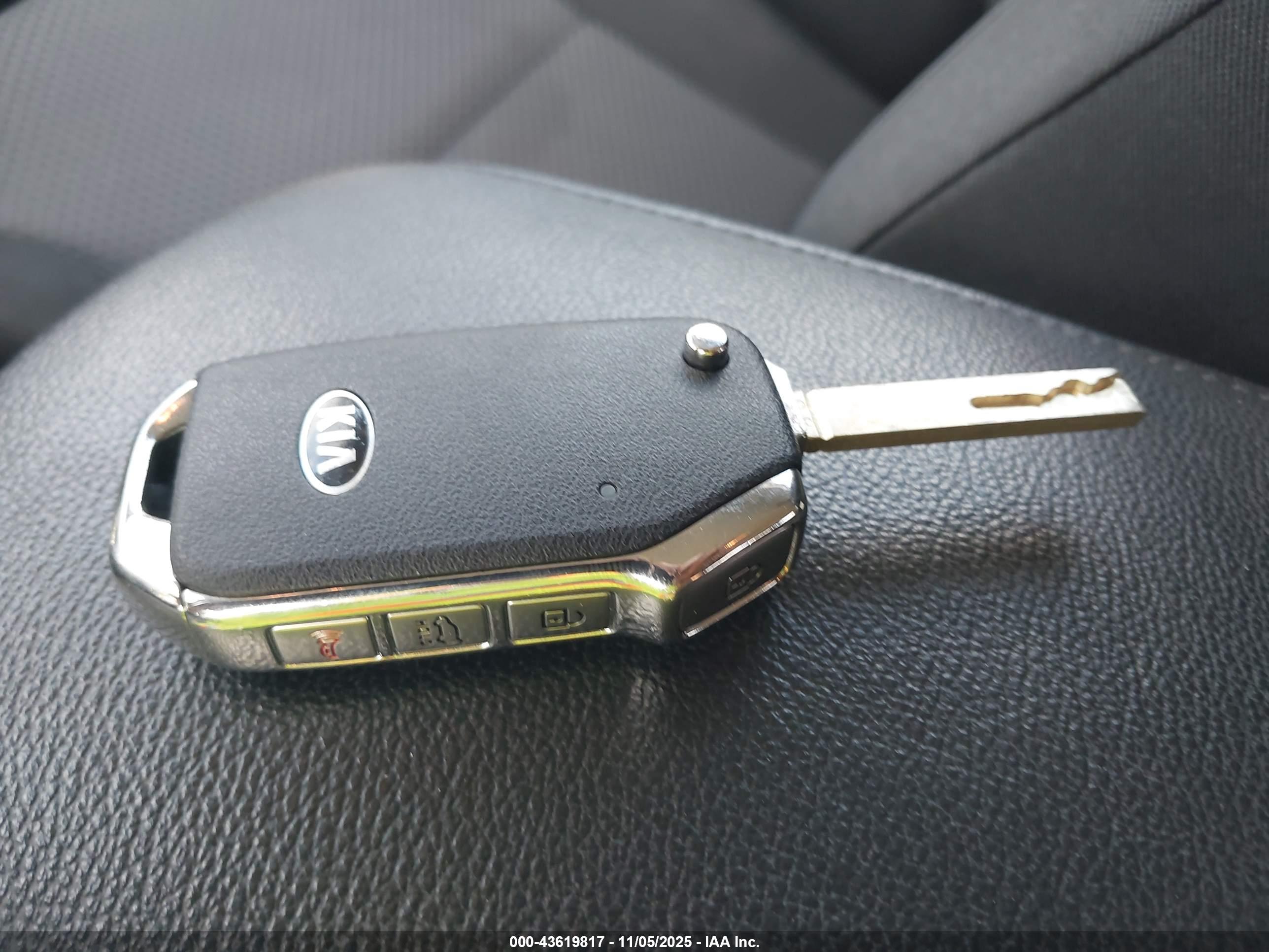 KIA SOUL image 11