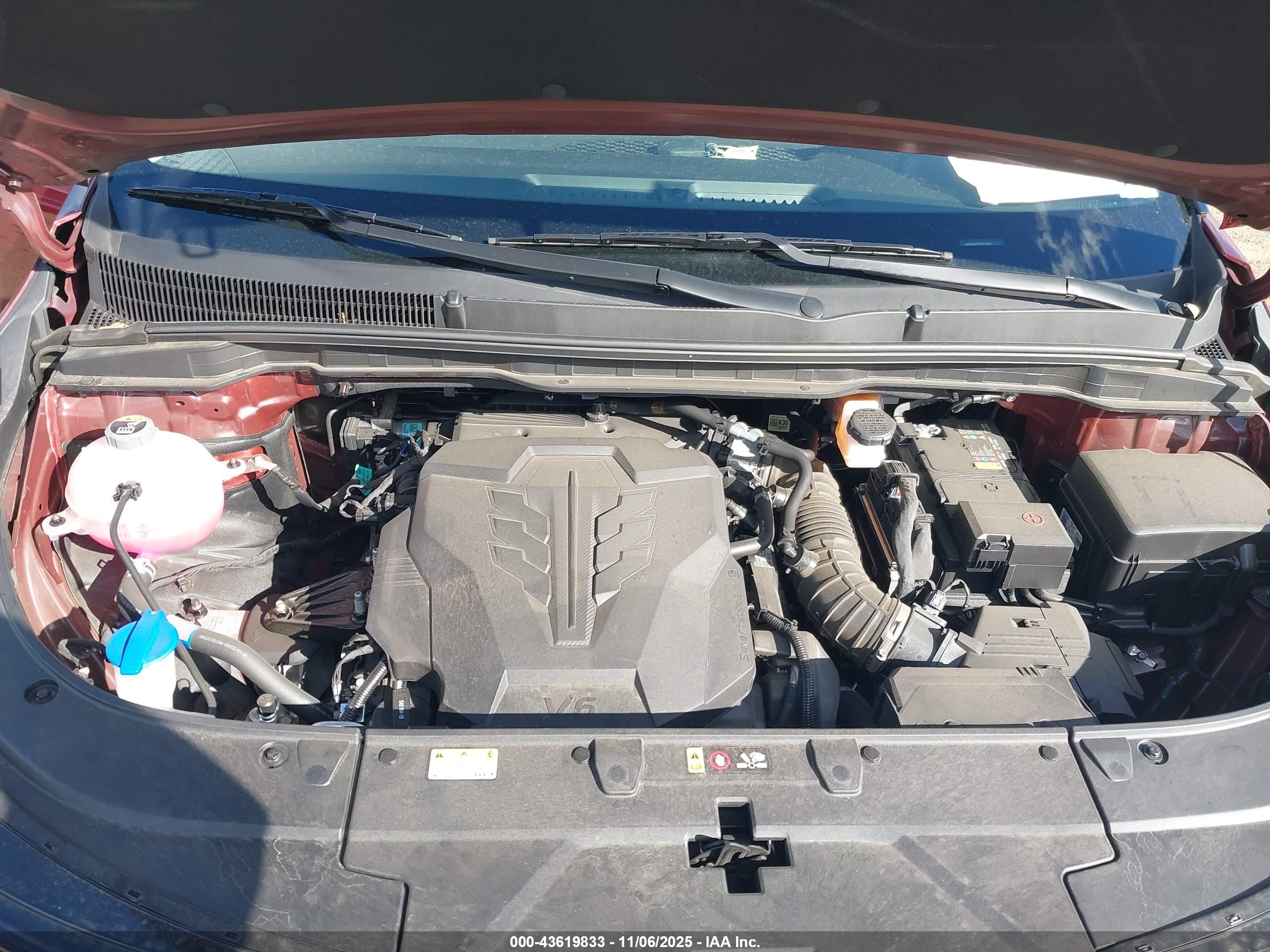 KIA CARNIVAL image 10