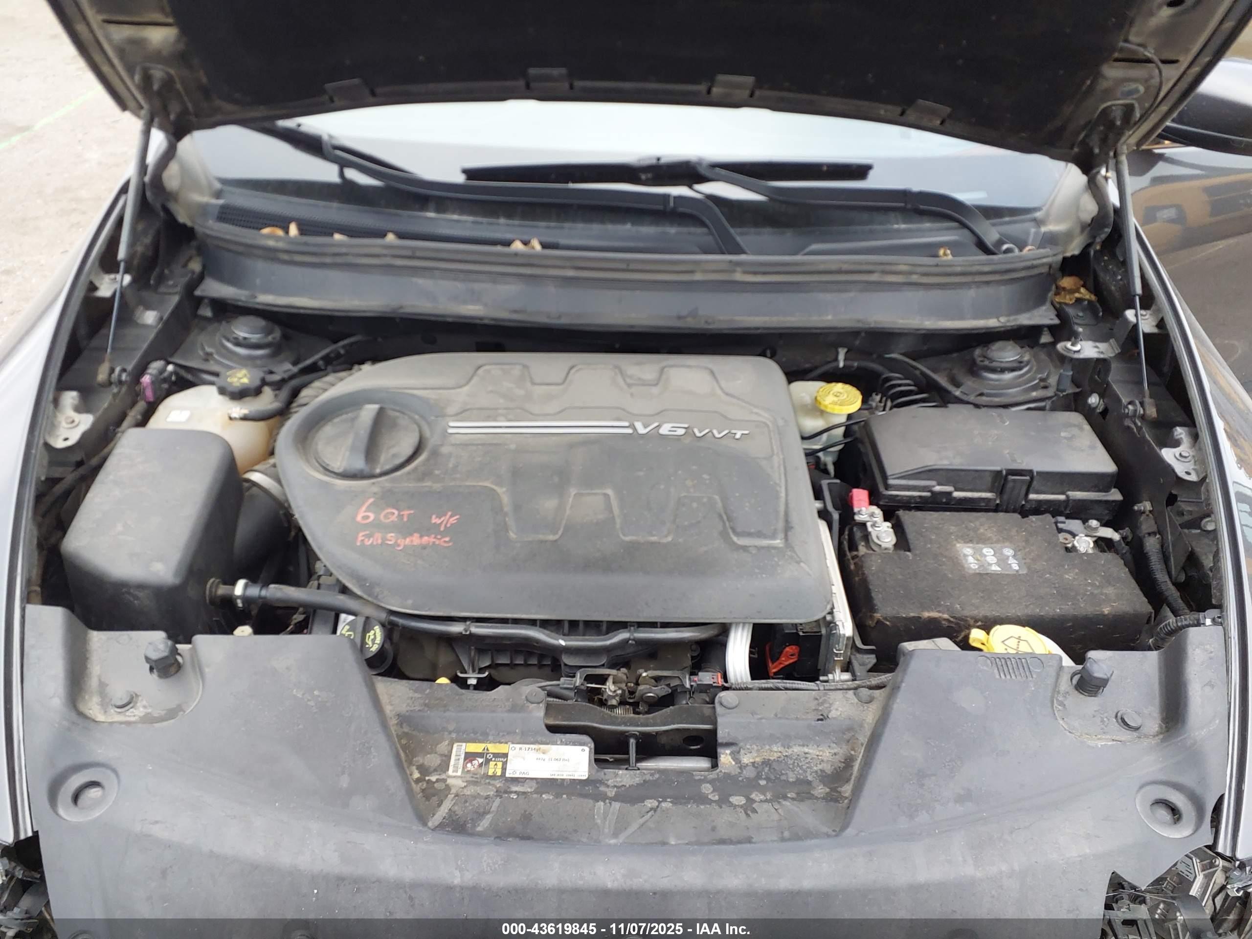 JEEP CHEROKEE image 10