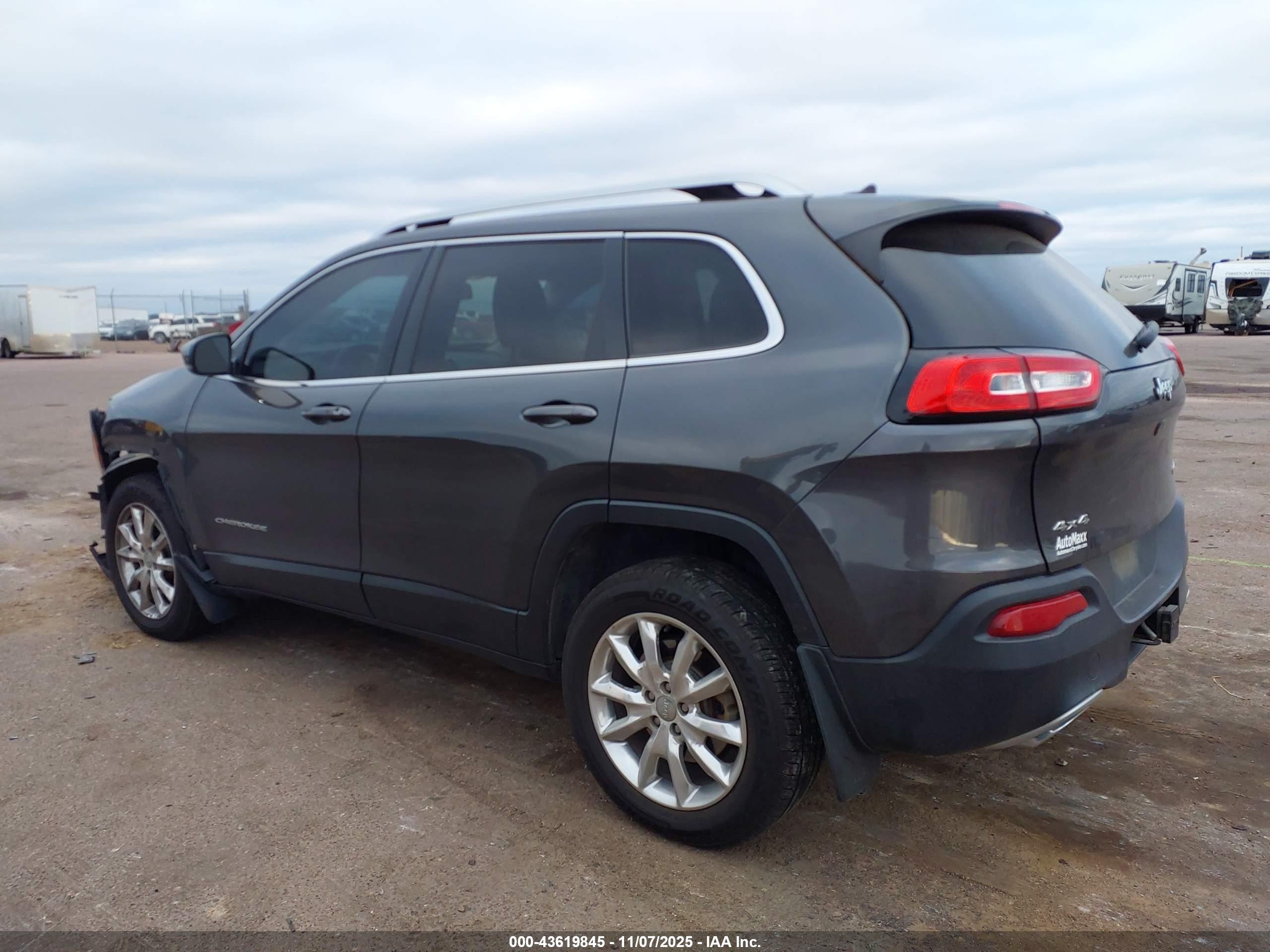 JEEP CHEROKEE image 3