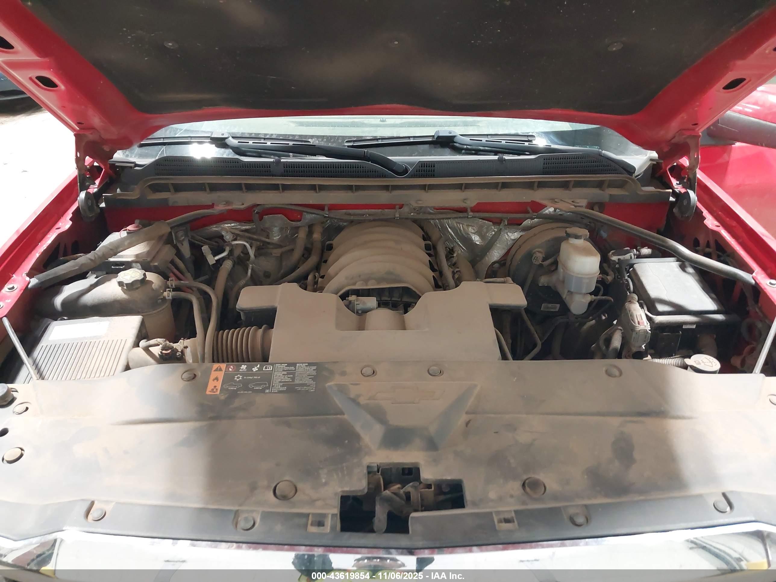 CHEVROLET SILVERADO image 10