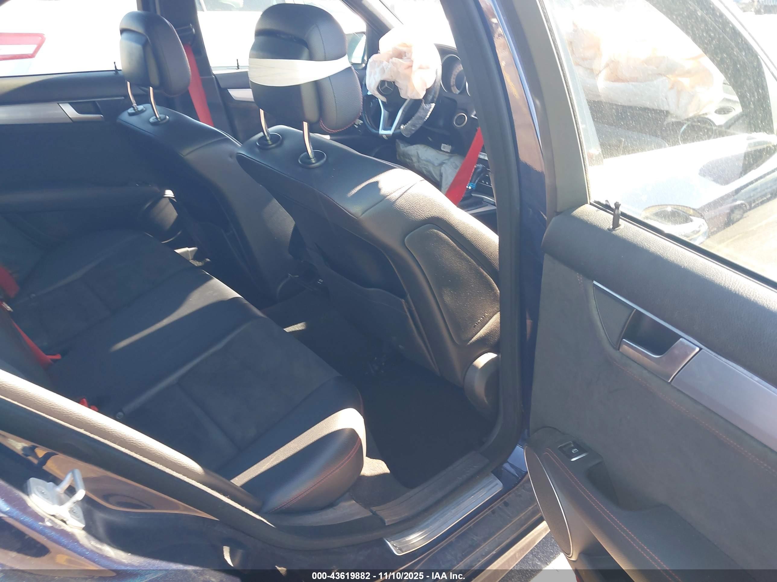 MERCEDES-BENZ C image 8